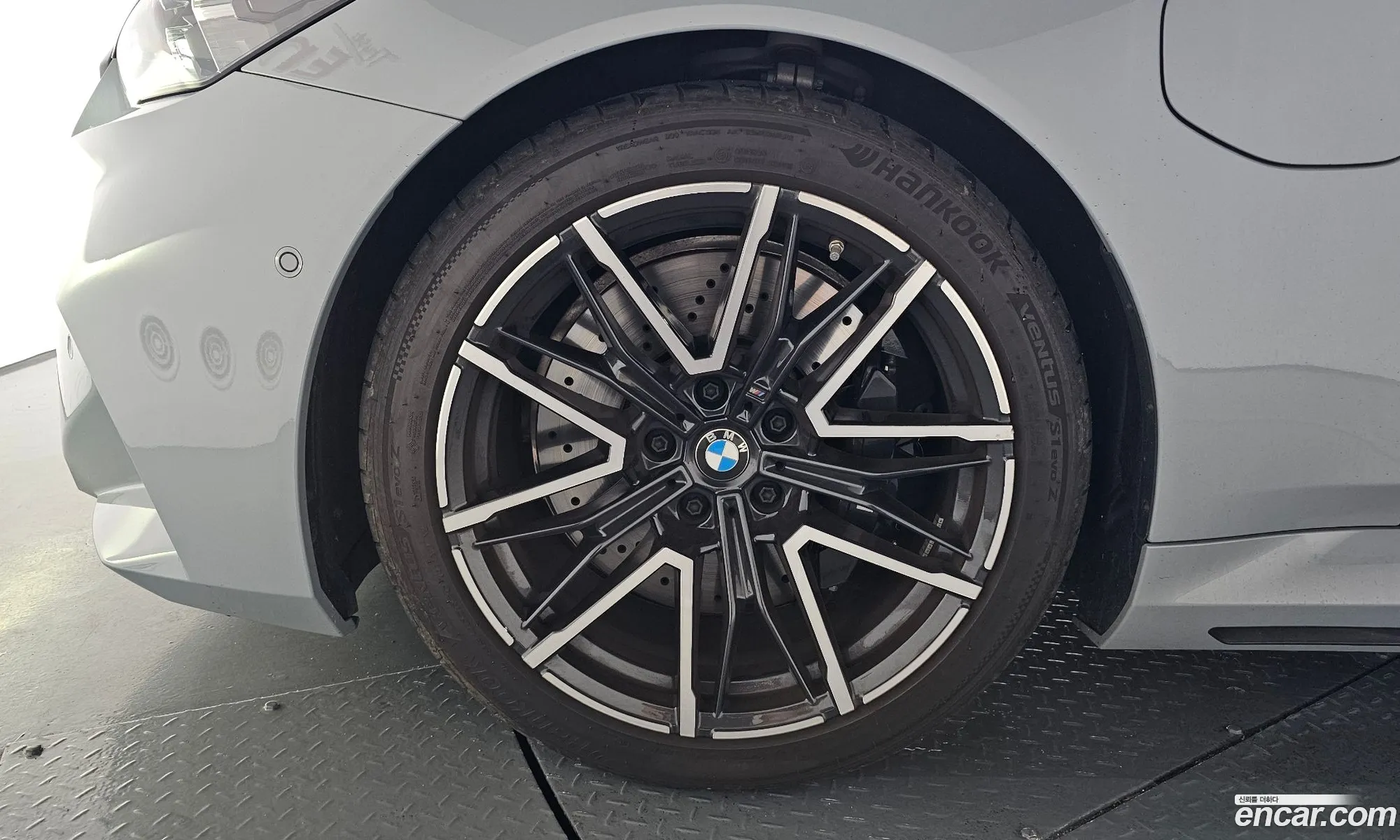 BMW M5 2025 WBS81FK01TCW26975 — 33