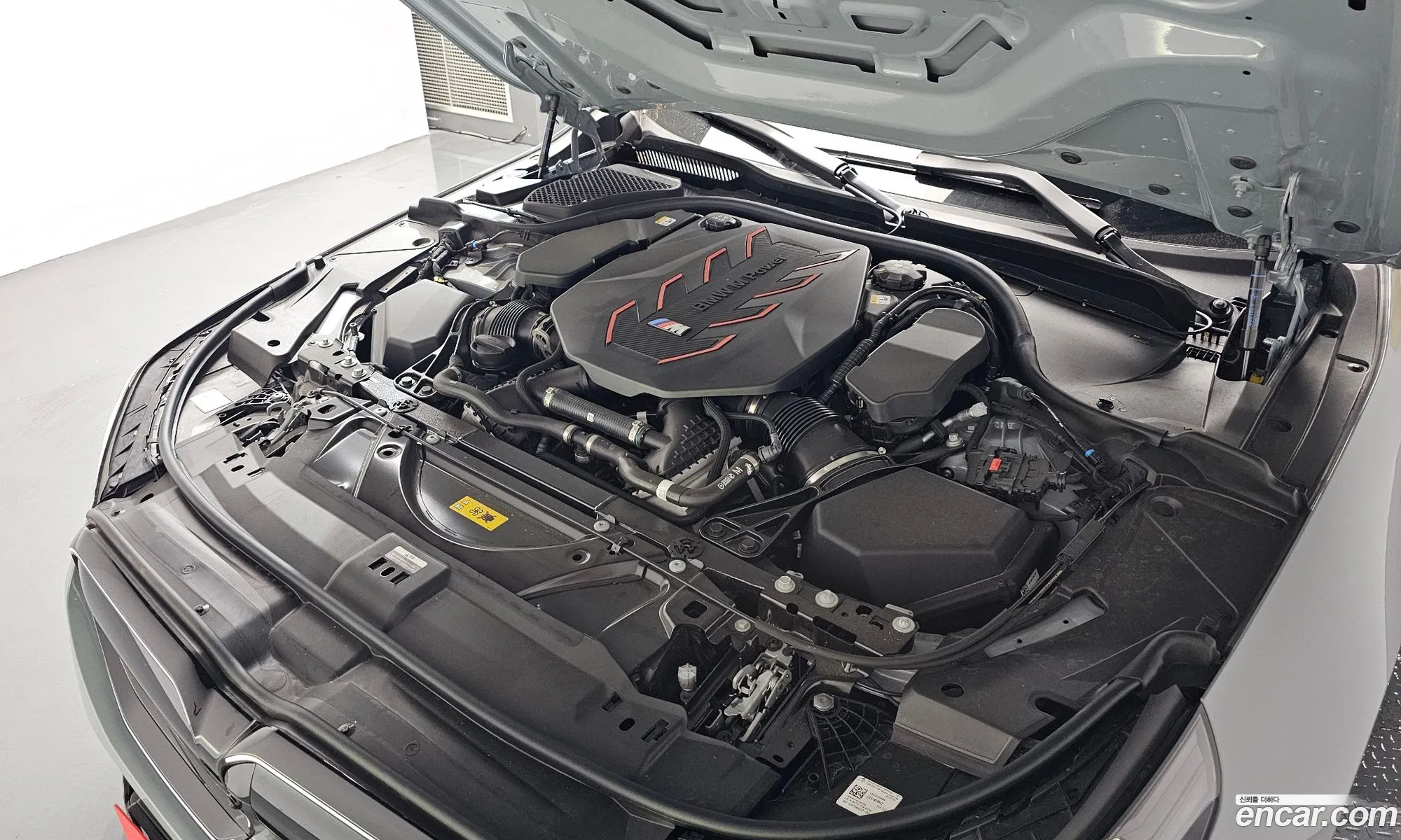 BMW M5 2025 WBS81FK01TCW26975 — 14