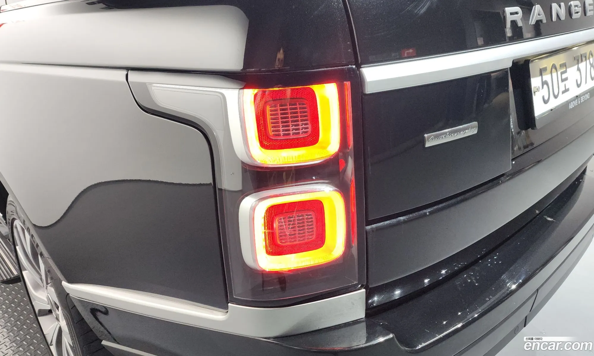 Land Rover Range Rover 2019 SALGA3BE2KA522575 — 28