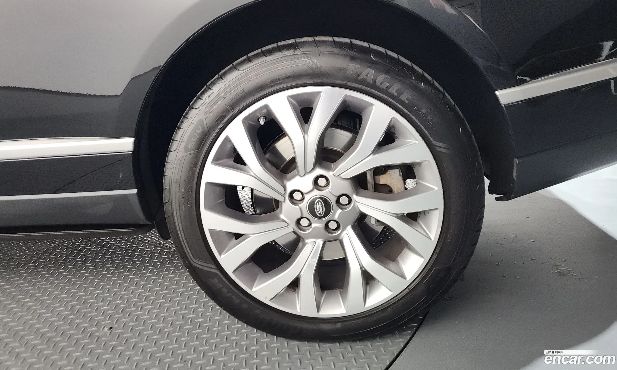 Land Rover Range Rover 2019 SALGA3BE2KA522575 — 20
