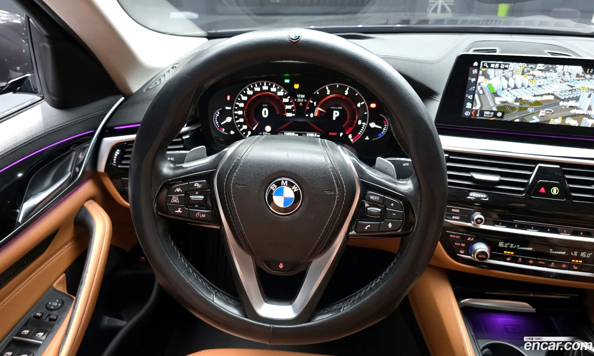 BMW 5 Series 2018 WBAJC3100JG997857 — 10
