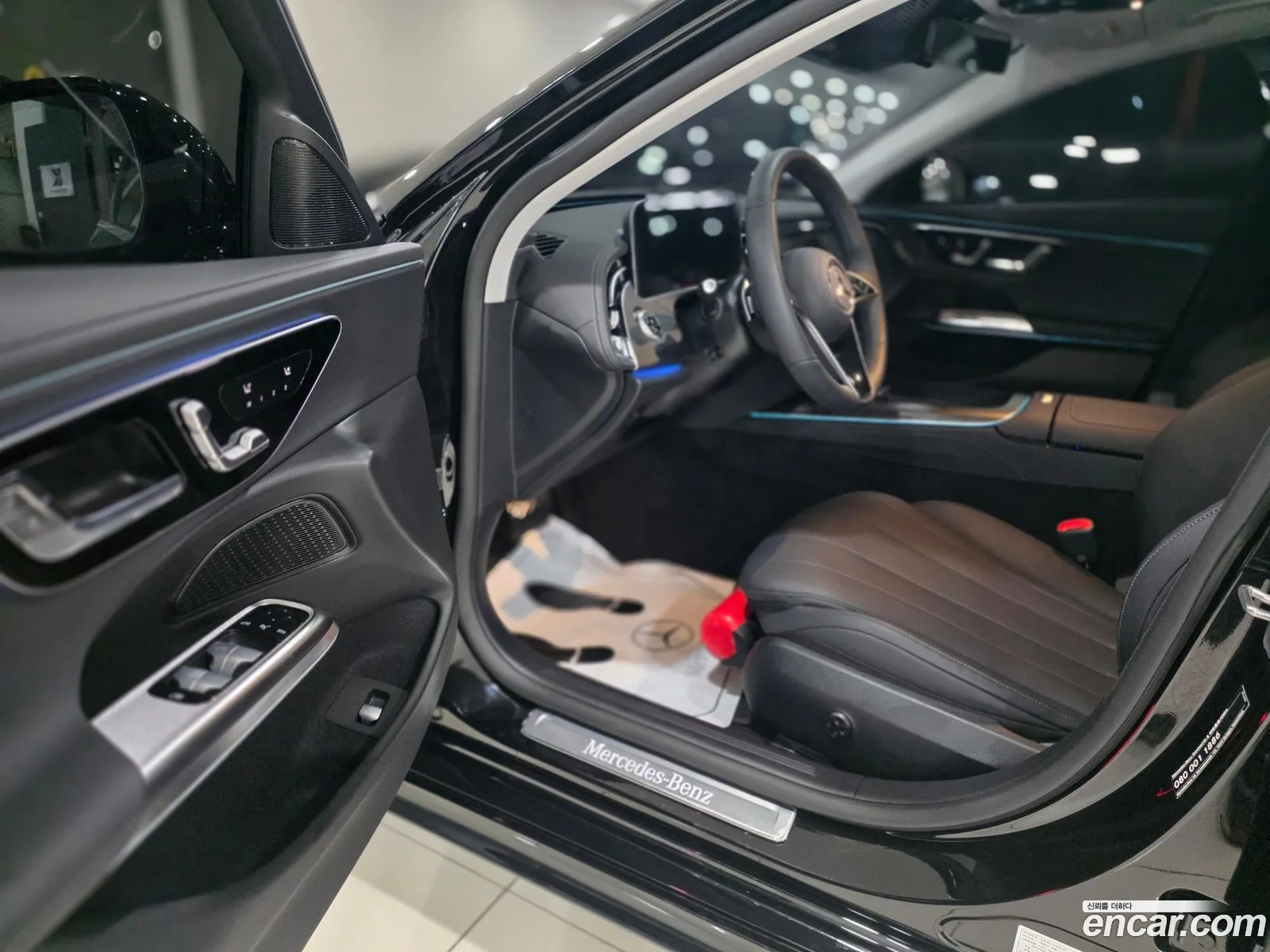 Mercedes-Benz E-Class W214 2025 — 4