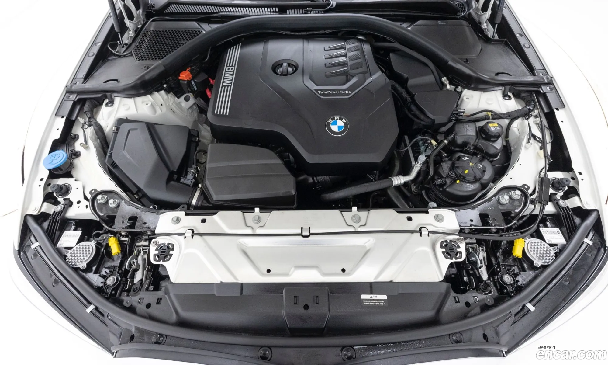 BMW 3 Series 2022 — 8