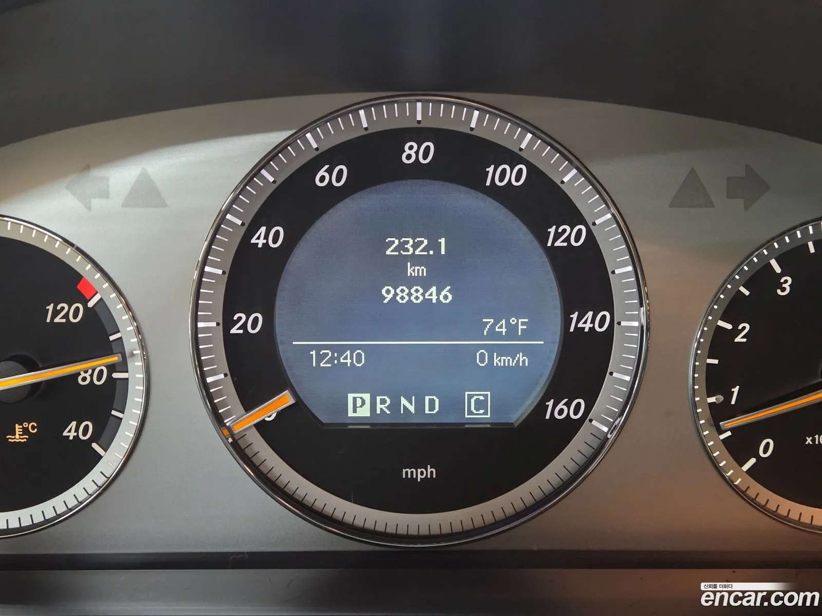 Mercedes-Benz C-Class W204 2008 — 14