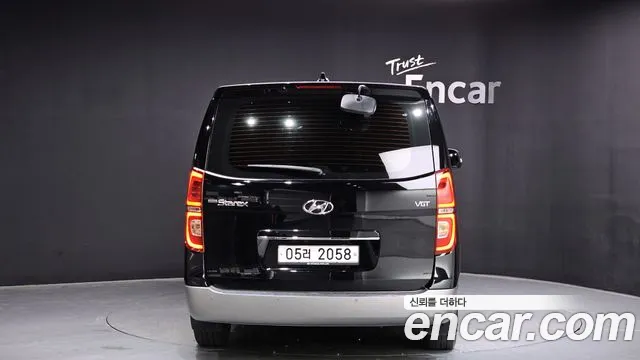 Hyundai Grand Starex 2018 — 3