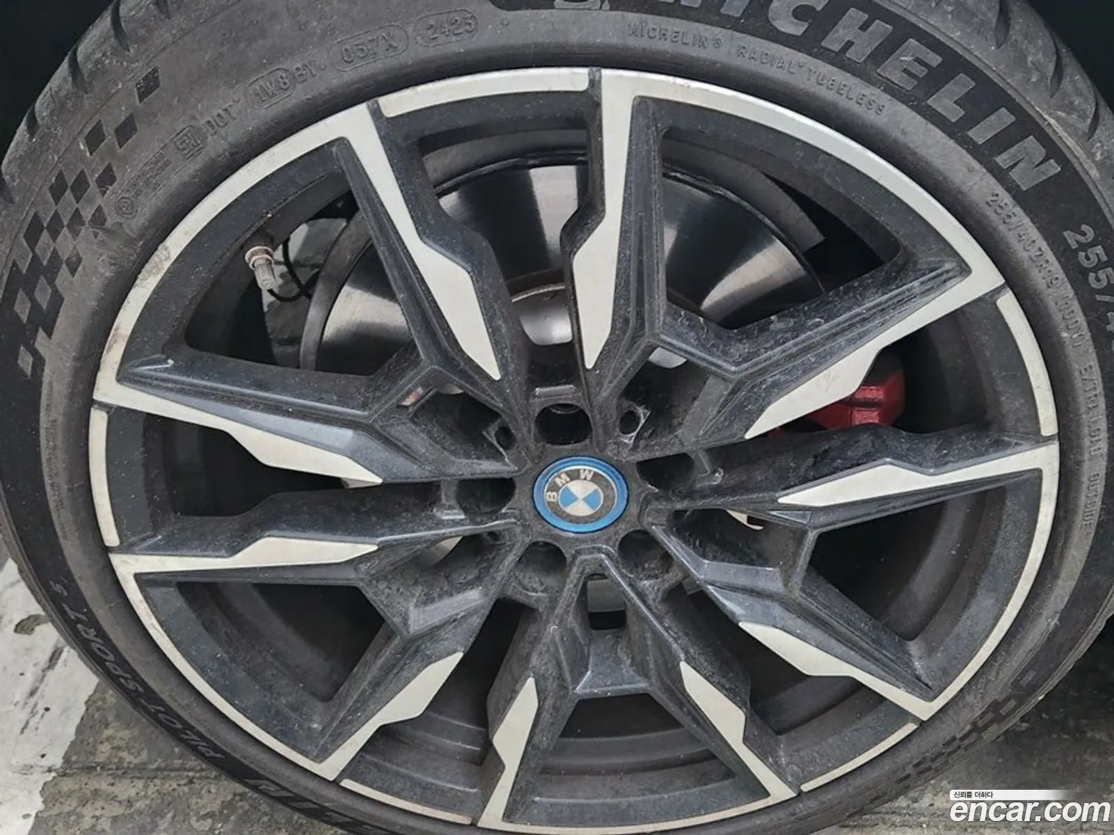 BMW i4 2023 — 10