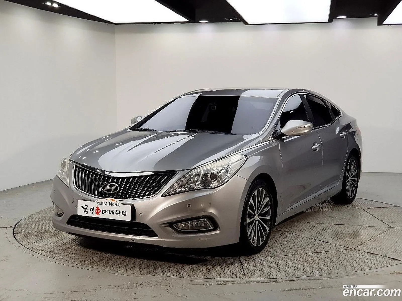 Hyundai Grandeur HG 2014 — 3