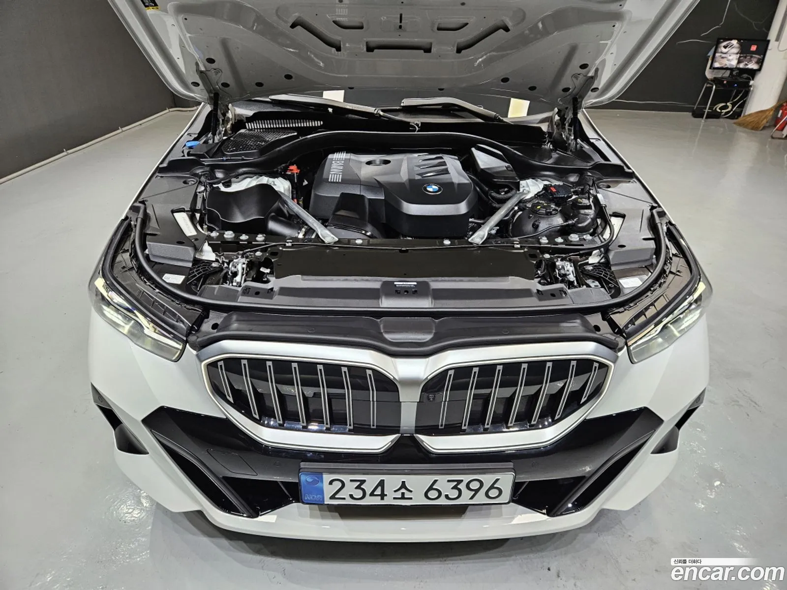 BMW 5 Series 2025 — 4
