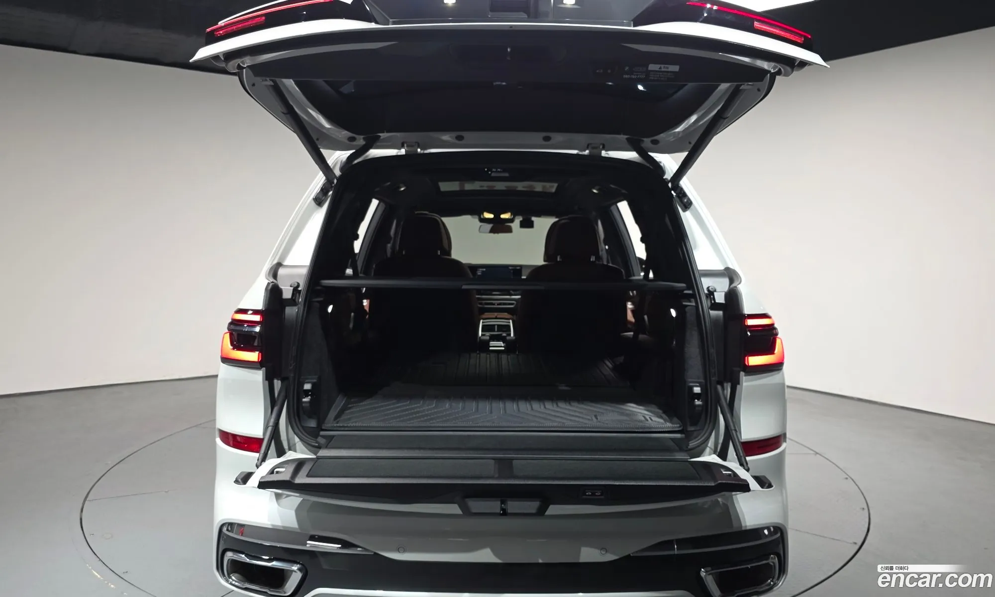 BMW X7 2025 WBA21EM05S9Z90930 — 3