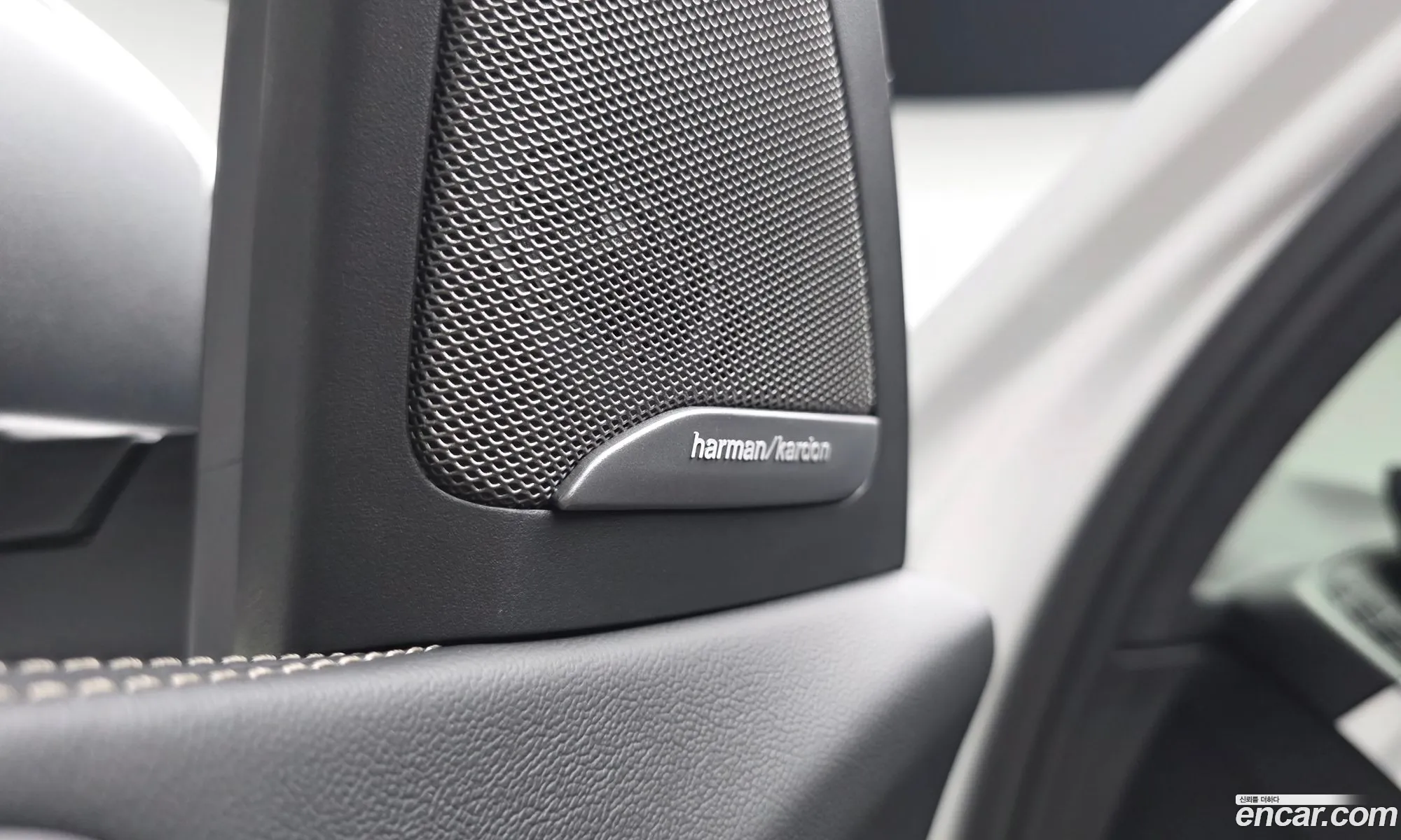 BMW X7 2025 WBA21EM05S9Z90930 — 18