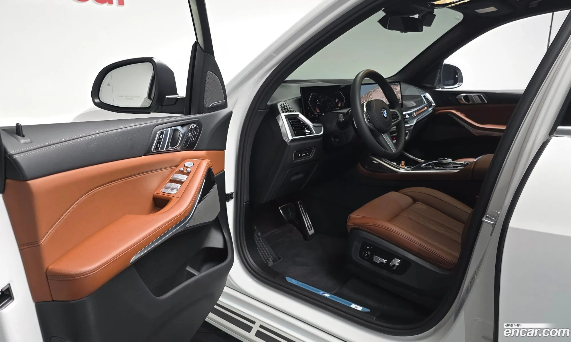BMW X7 2025 WBA21EM05S9Z90930 — 7
