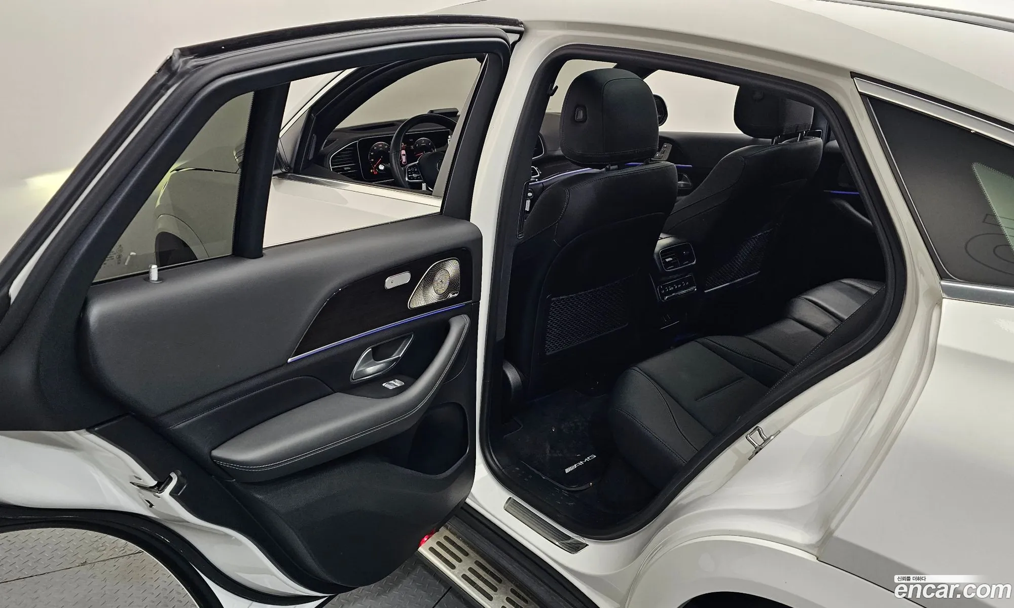 Mercedes-Benz GLE-Class W167 2022 — 26