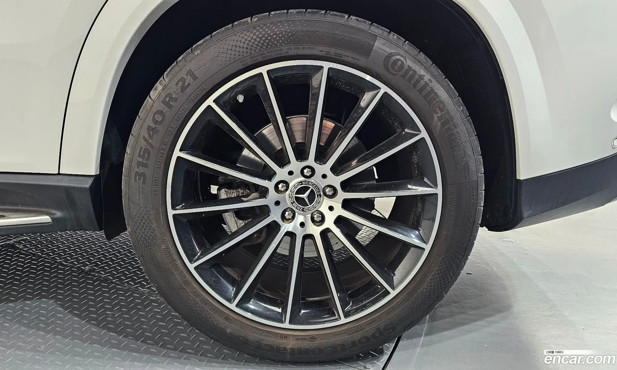 Mercedes-Benz GLE-Class W167 2022 — 14