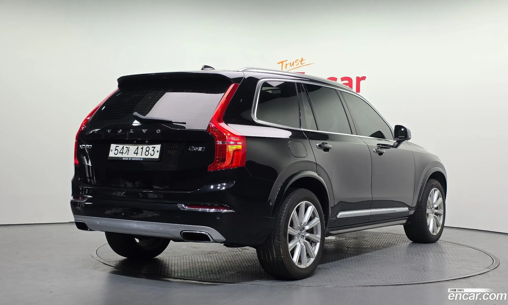 Volvo XC90 2018 — 10