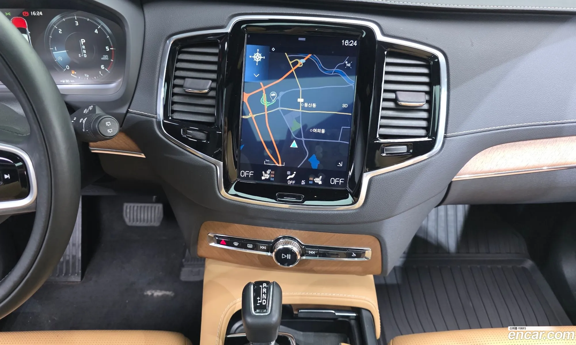 Volvo XC90 2018 — 6
