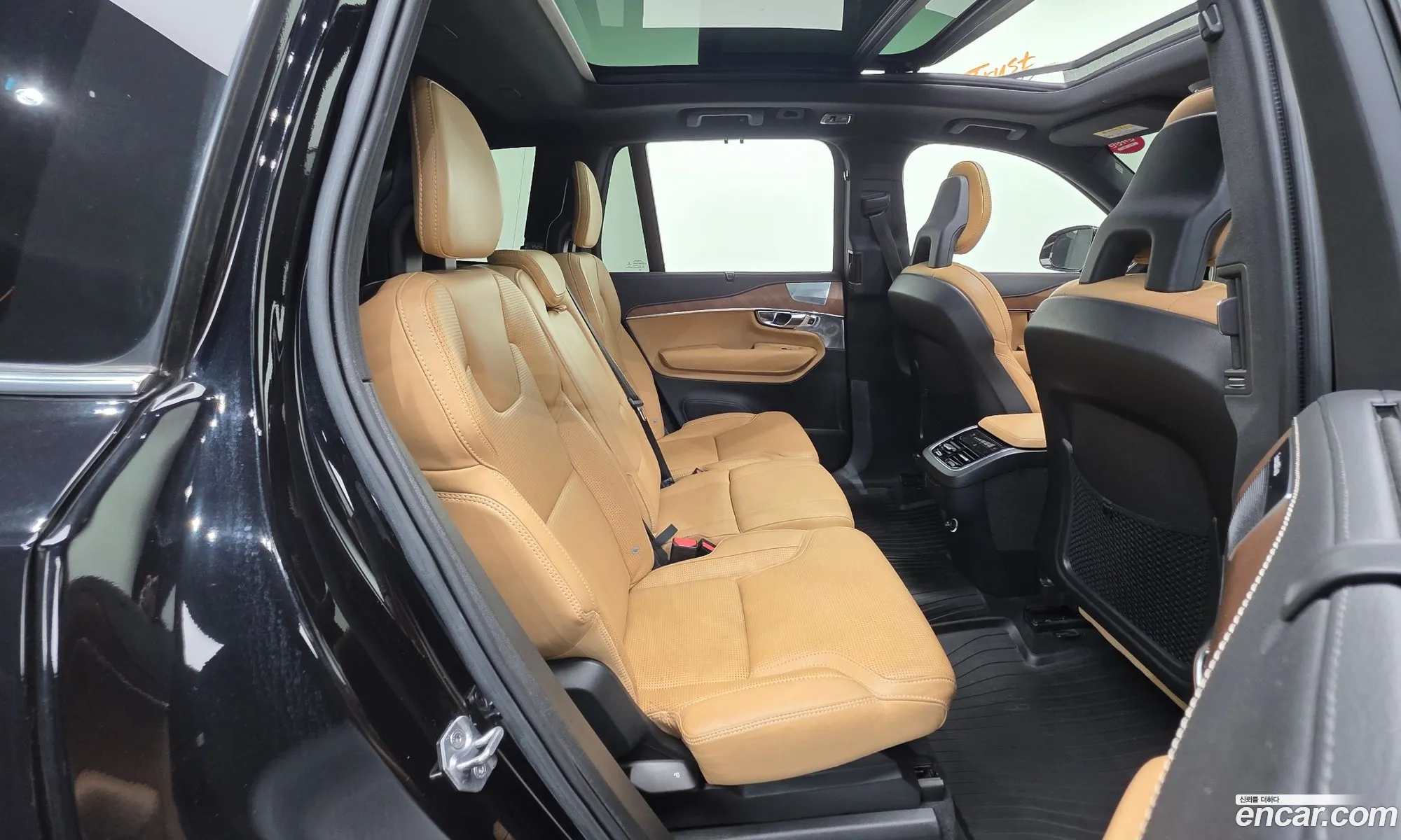 Volvo XC90 2018 — 2