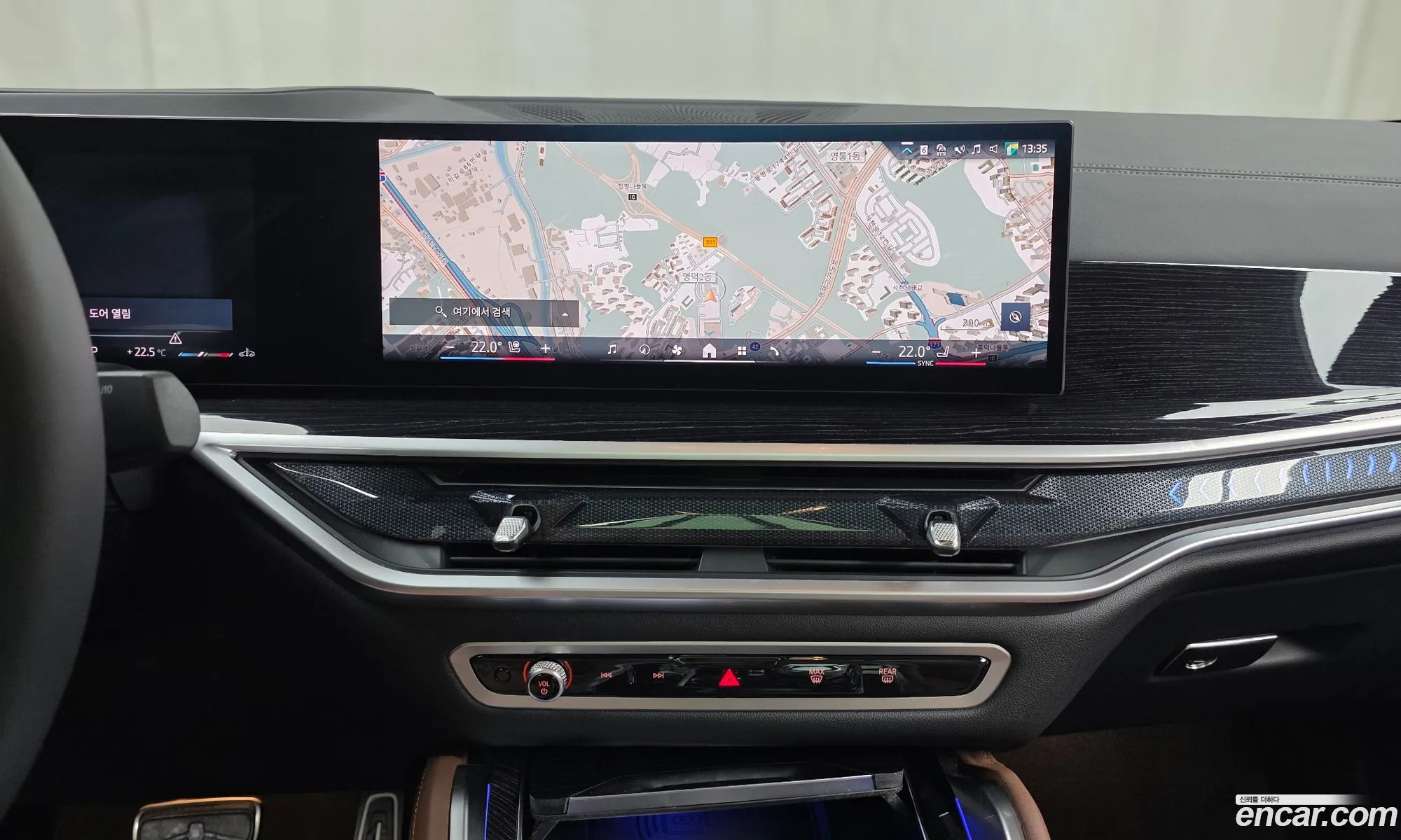 BMW X6 2025 — 19