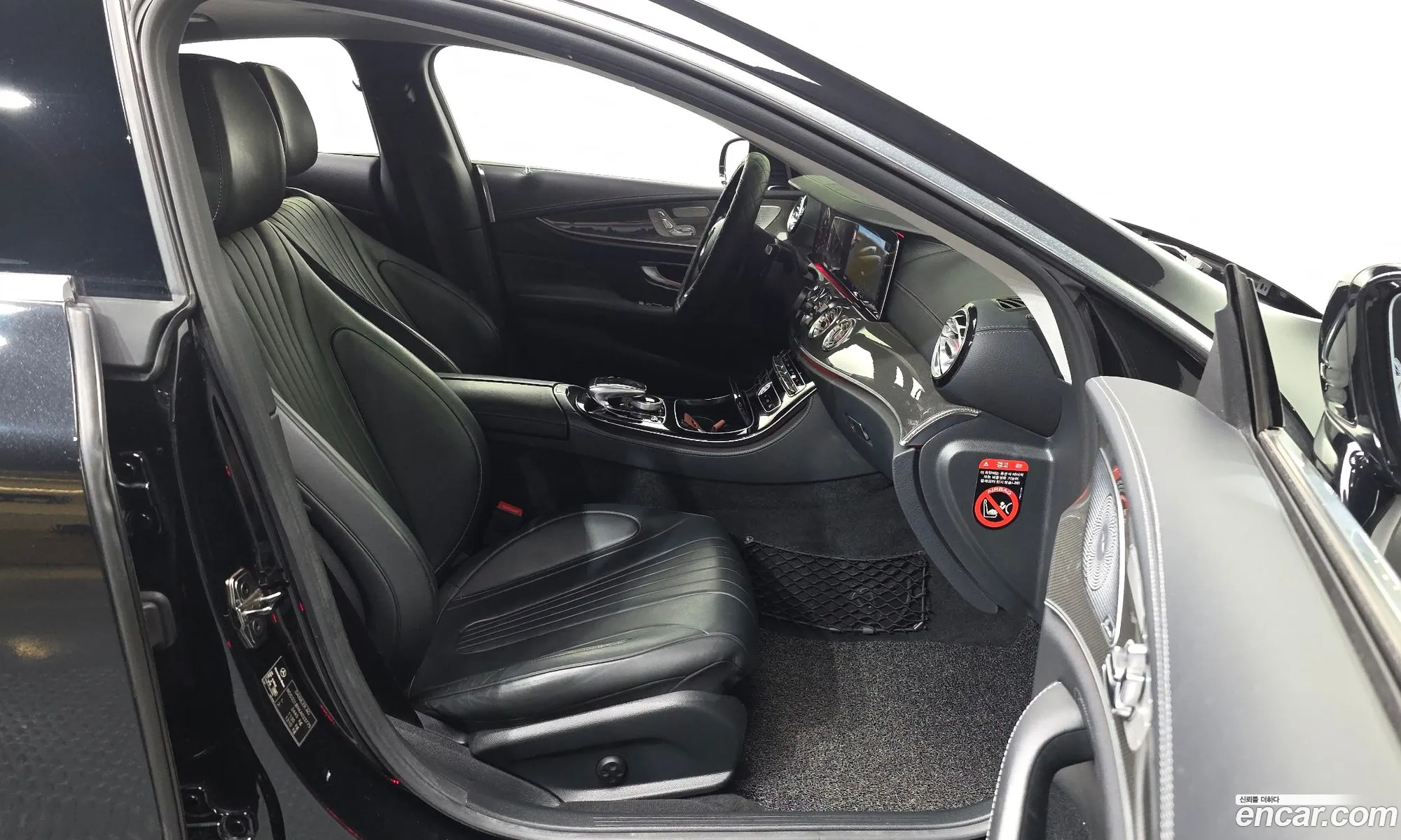 Mercedes-Benz CLS-Class C257 2019 — 13