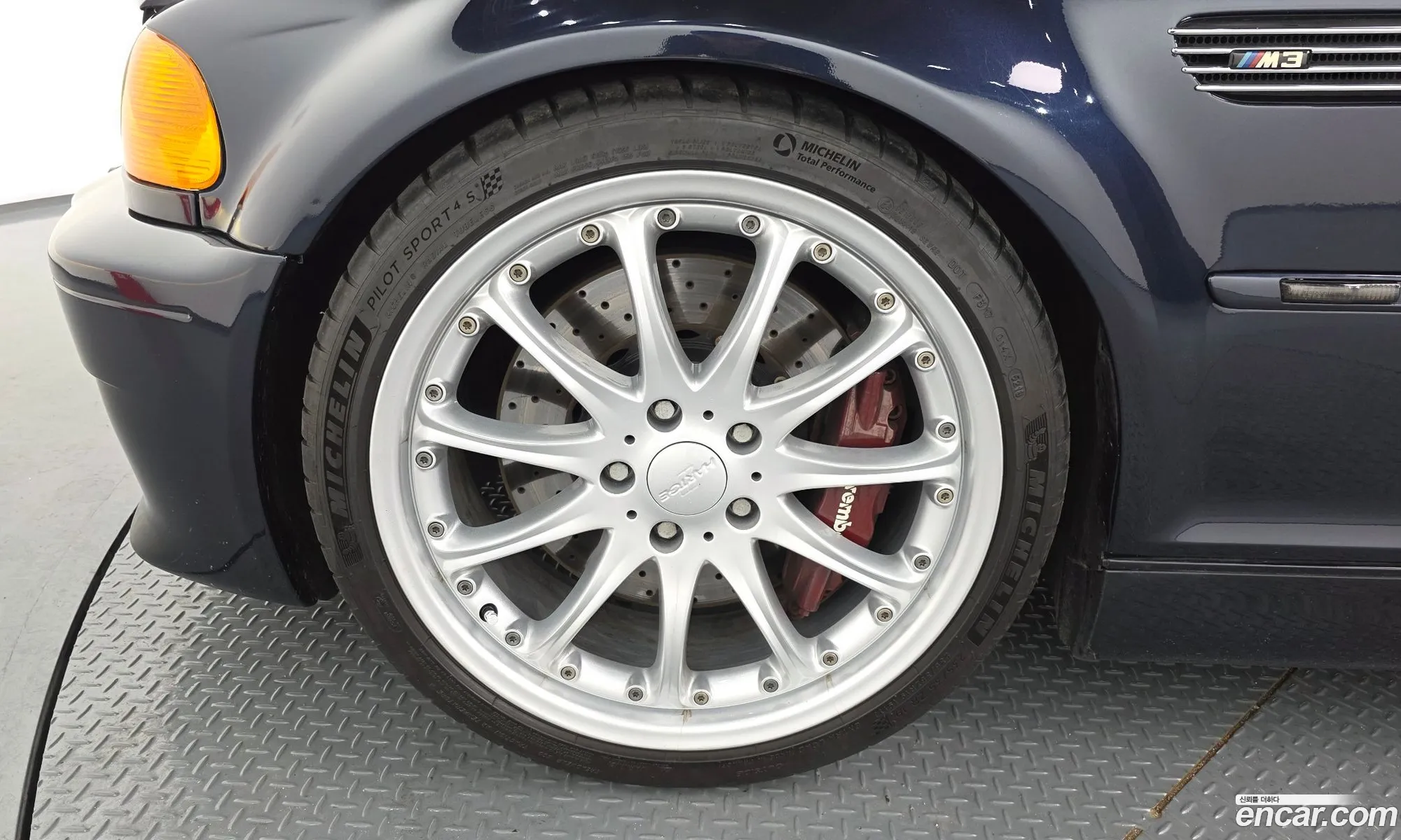 BMW M3 2002 WBSBL91022JP82097 — 12
