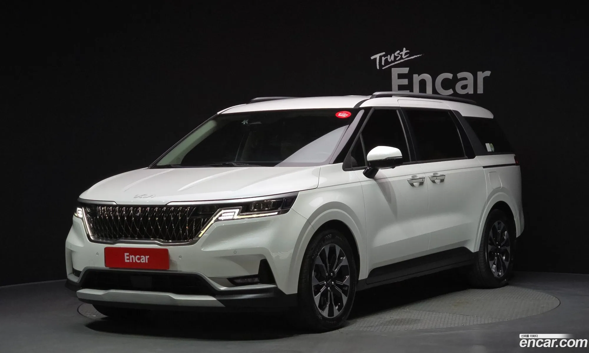 Kia Carnival 2022 — 2