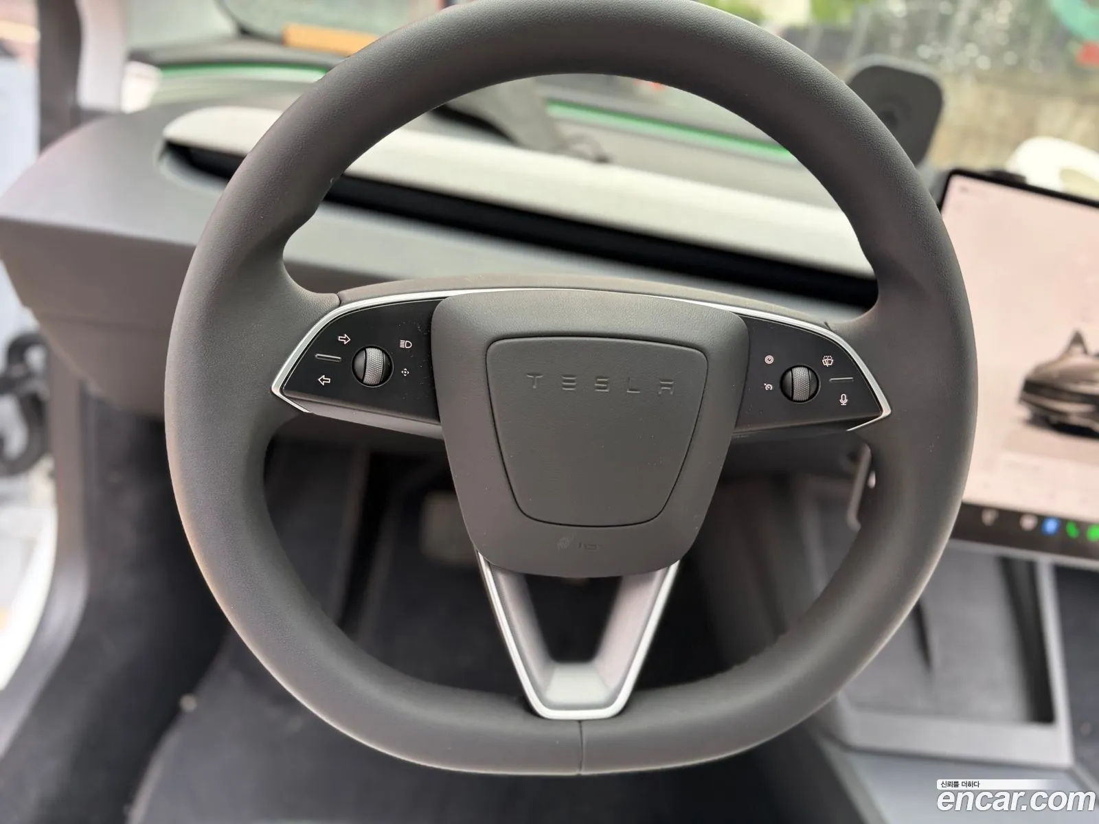 Tesla Model 3 2024 — 4