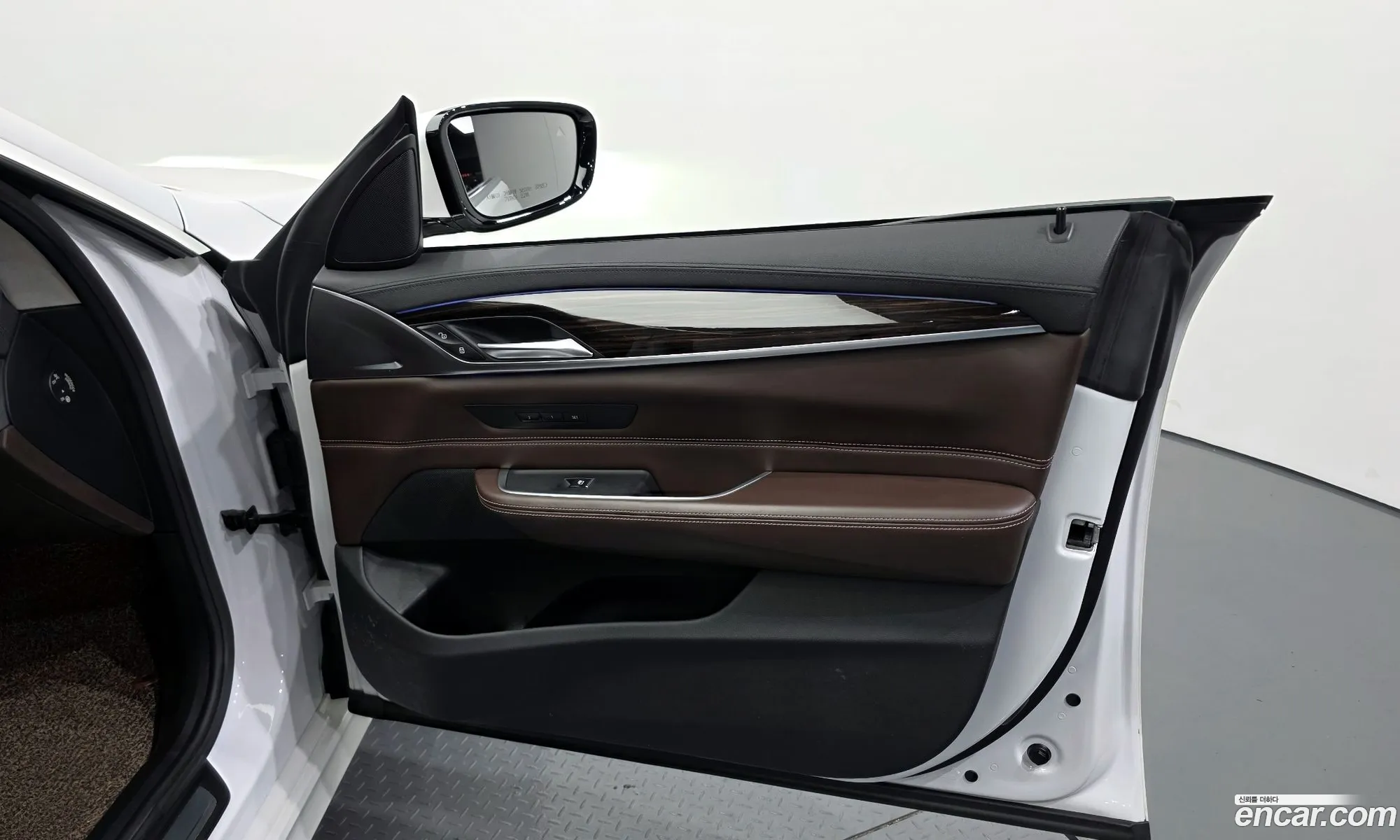 BMW 6 Series GT 2019 — 7