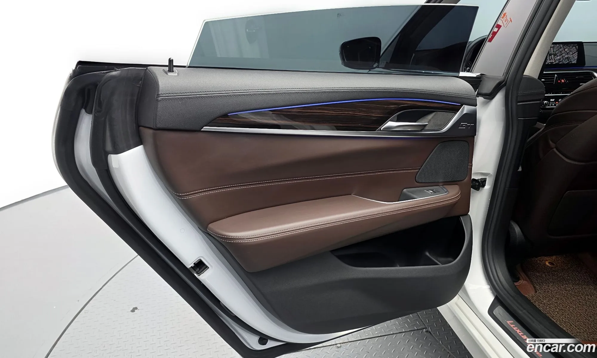 BMW 6 Series GT 2019 — 13