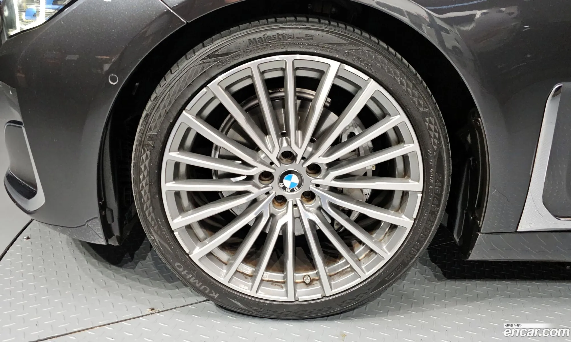 BMW 7 Series 2020 — 8