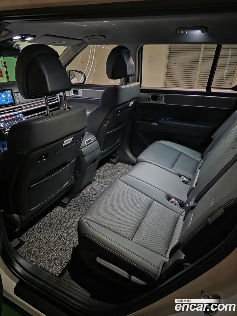 Hyundai Santa Fe 2026 — 3