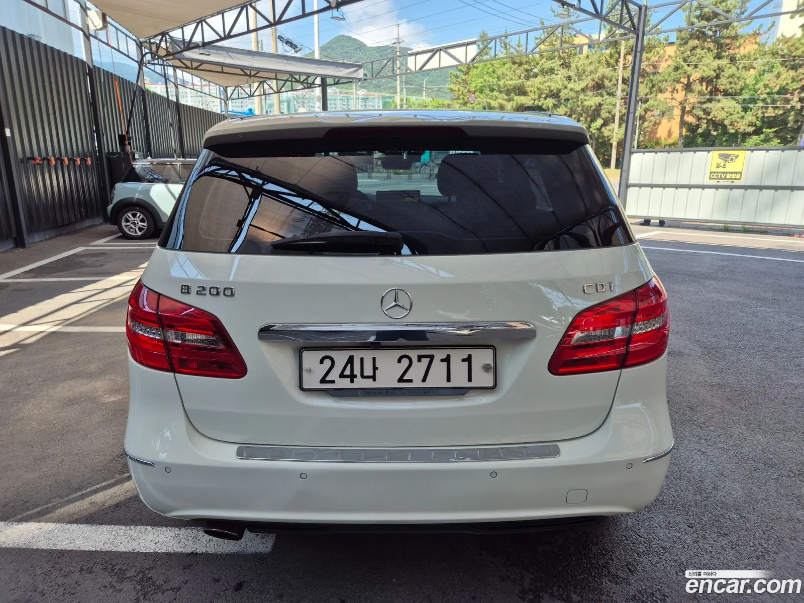 Mercedes-Benz B-Class W246 2012 — 15