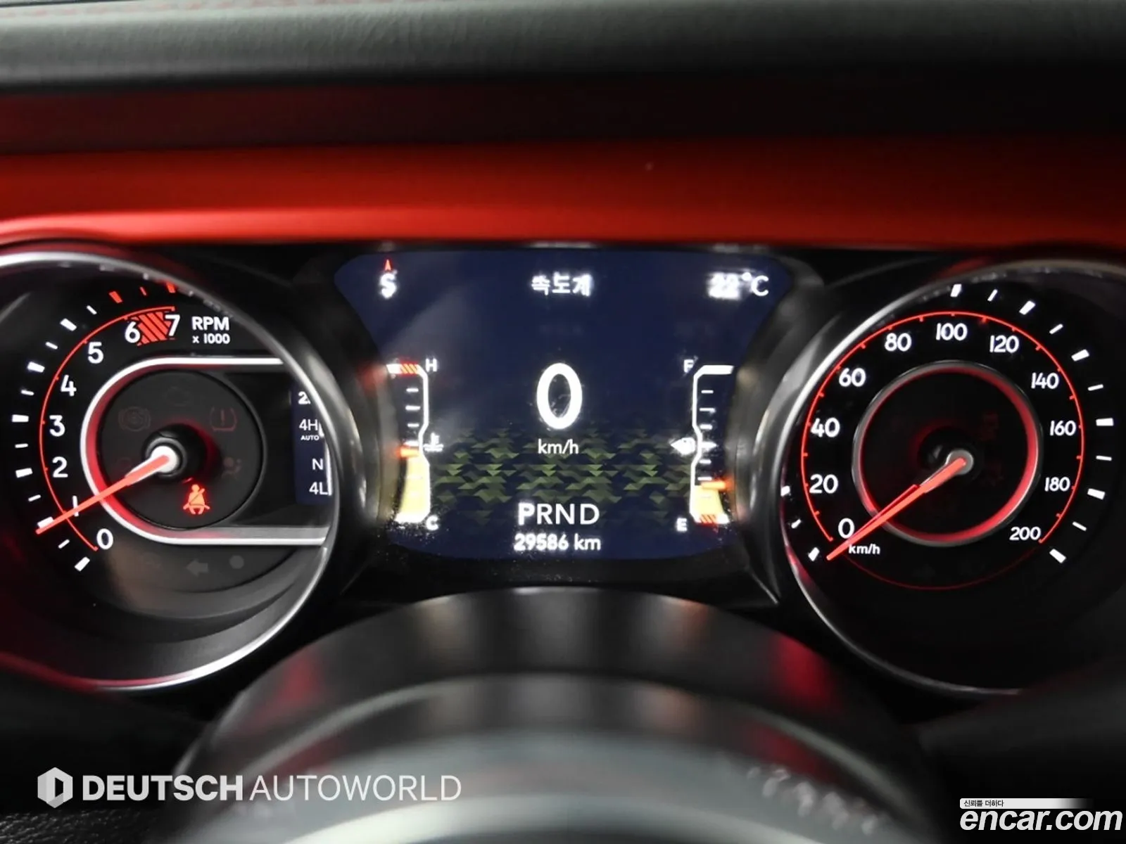 Jeep Wrangler 2021 — 4