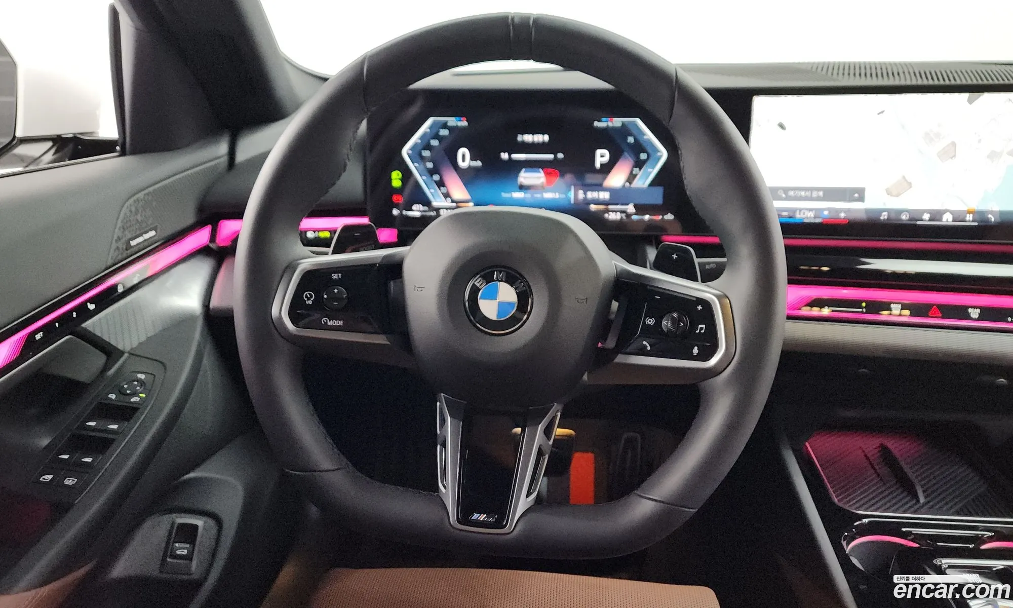 BMW 5 Series 2025 WBA51FJ04SCU53136 — 8