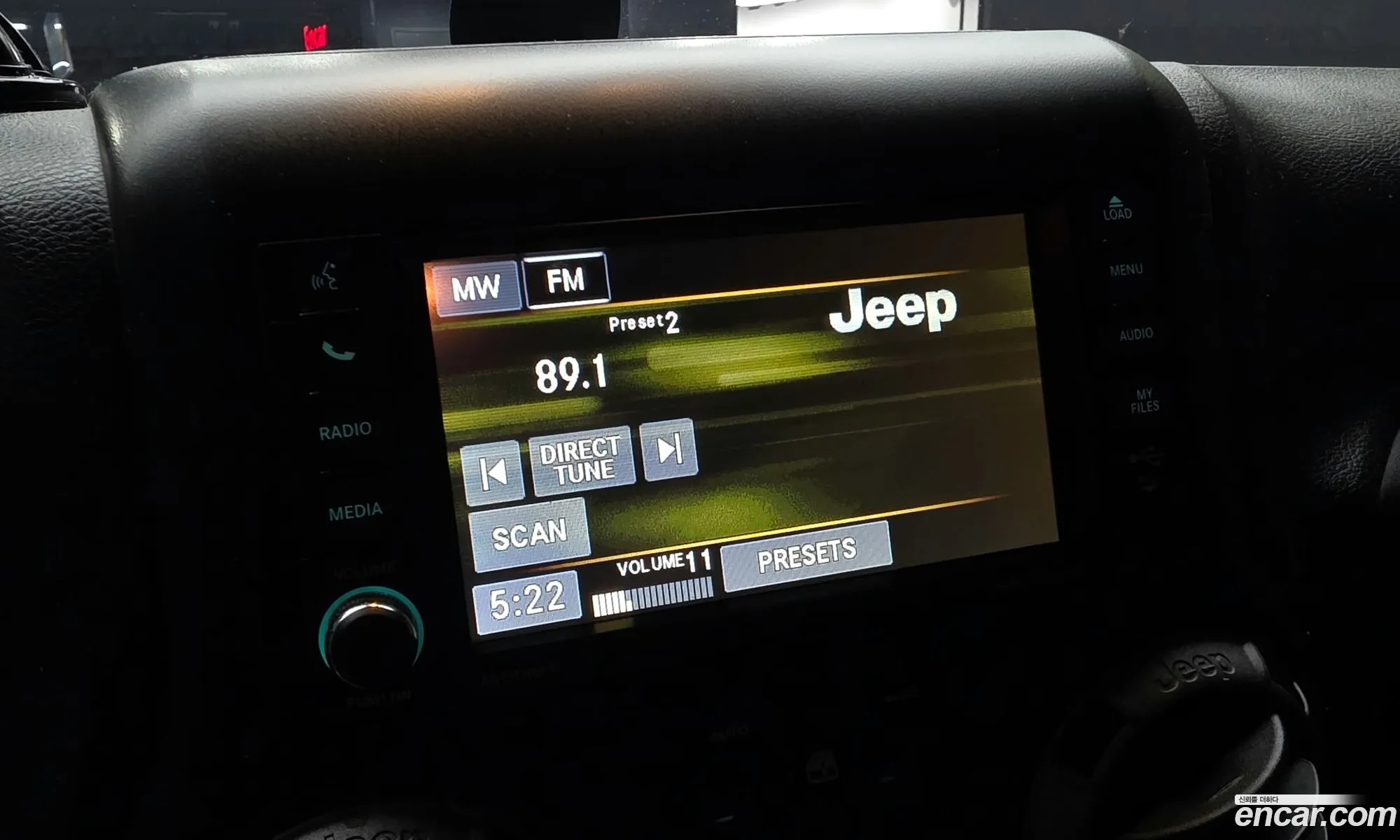 Jeep Wrangler 2016 1C4HJWAG8GL217612 — 17