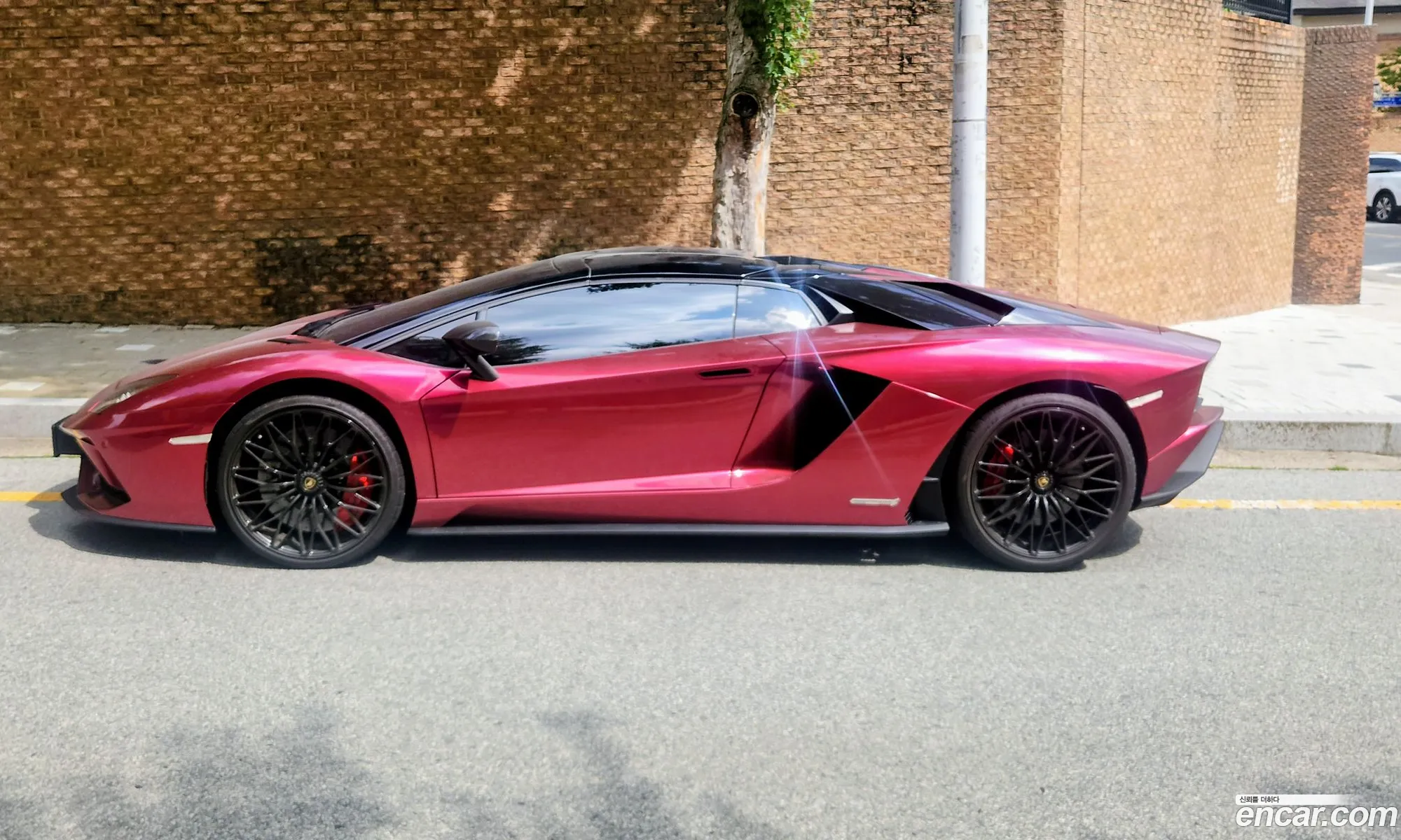 Lamborghini Aventador 2020 — 8