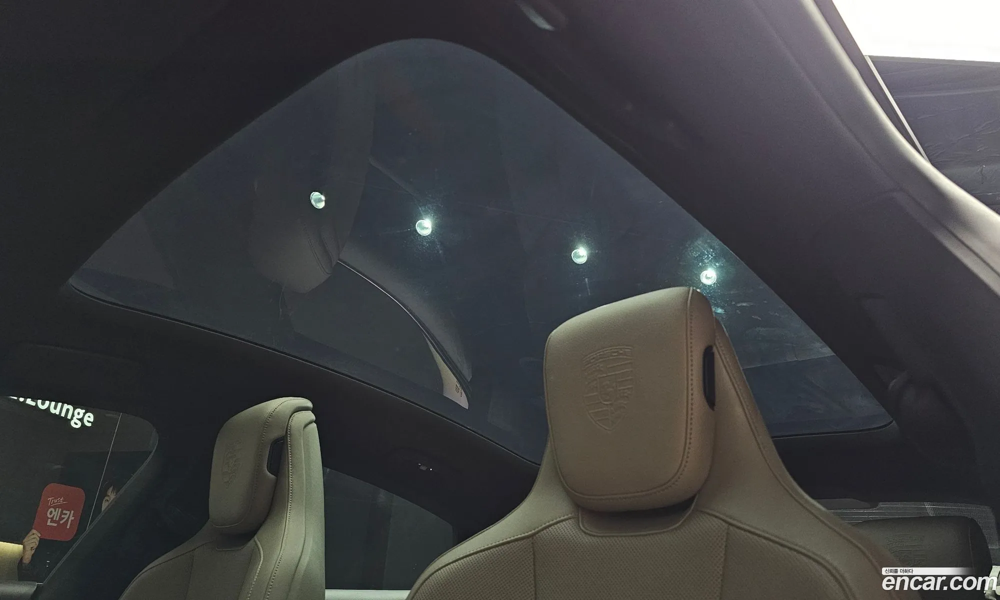 Porsche Taycan 2023 — 9
