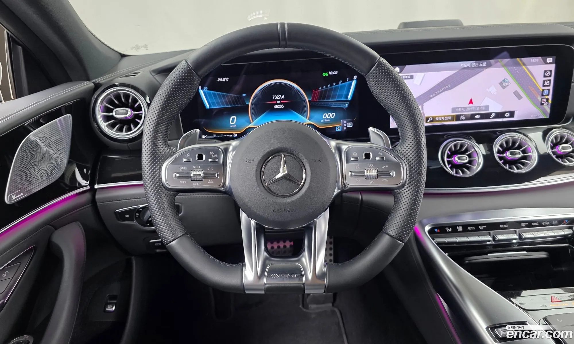Mercedes-Benz AMG GT 2021 — 10