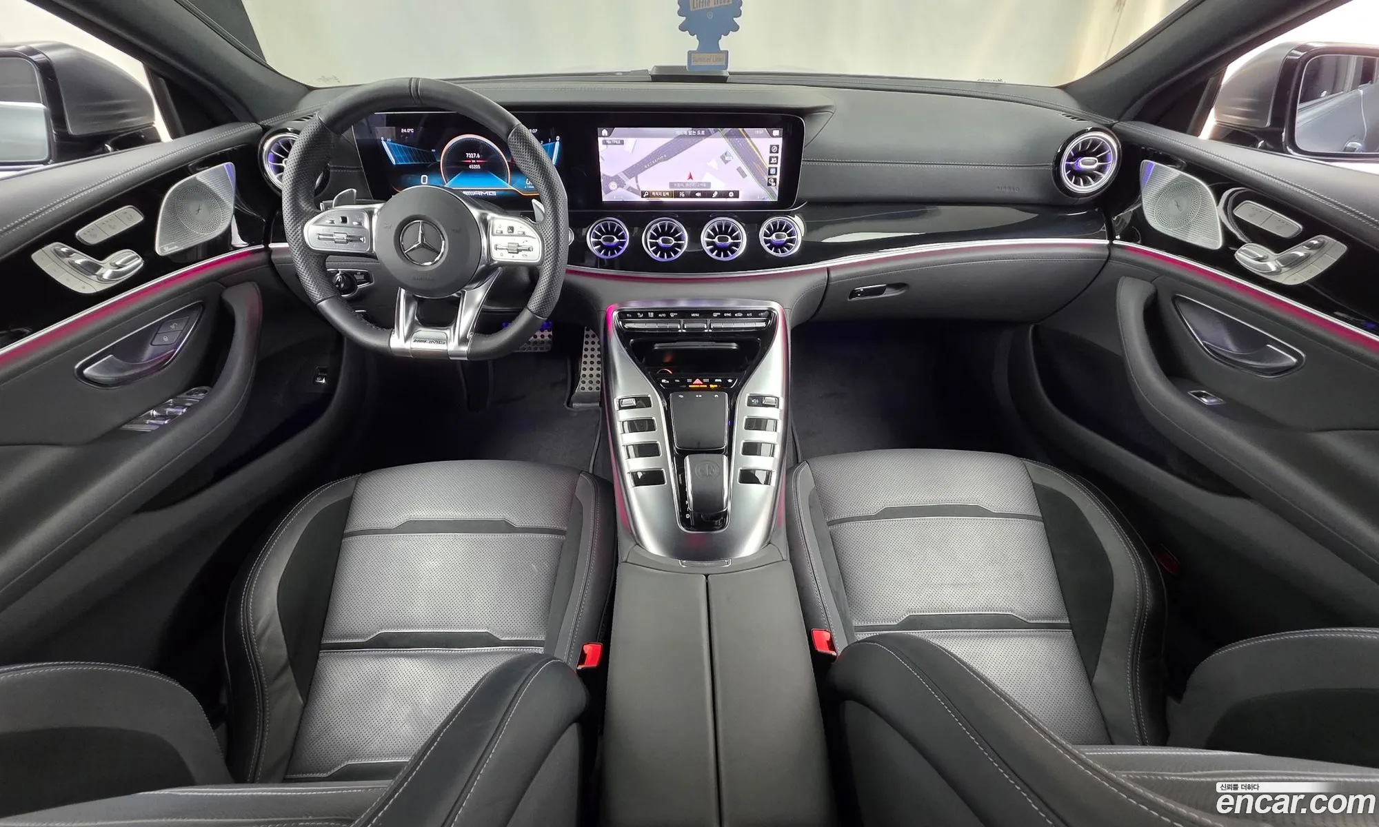 Mercedes-Benz AMG GT 2021 — 35