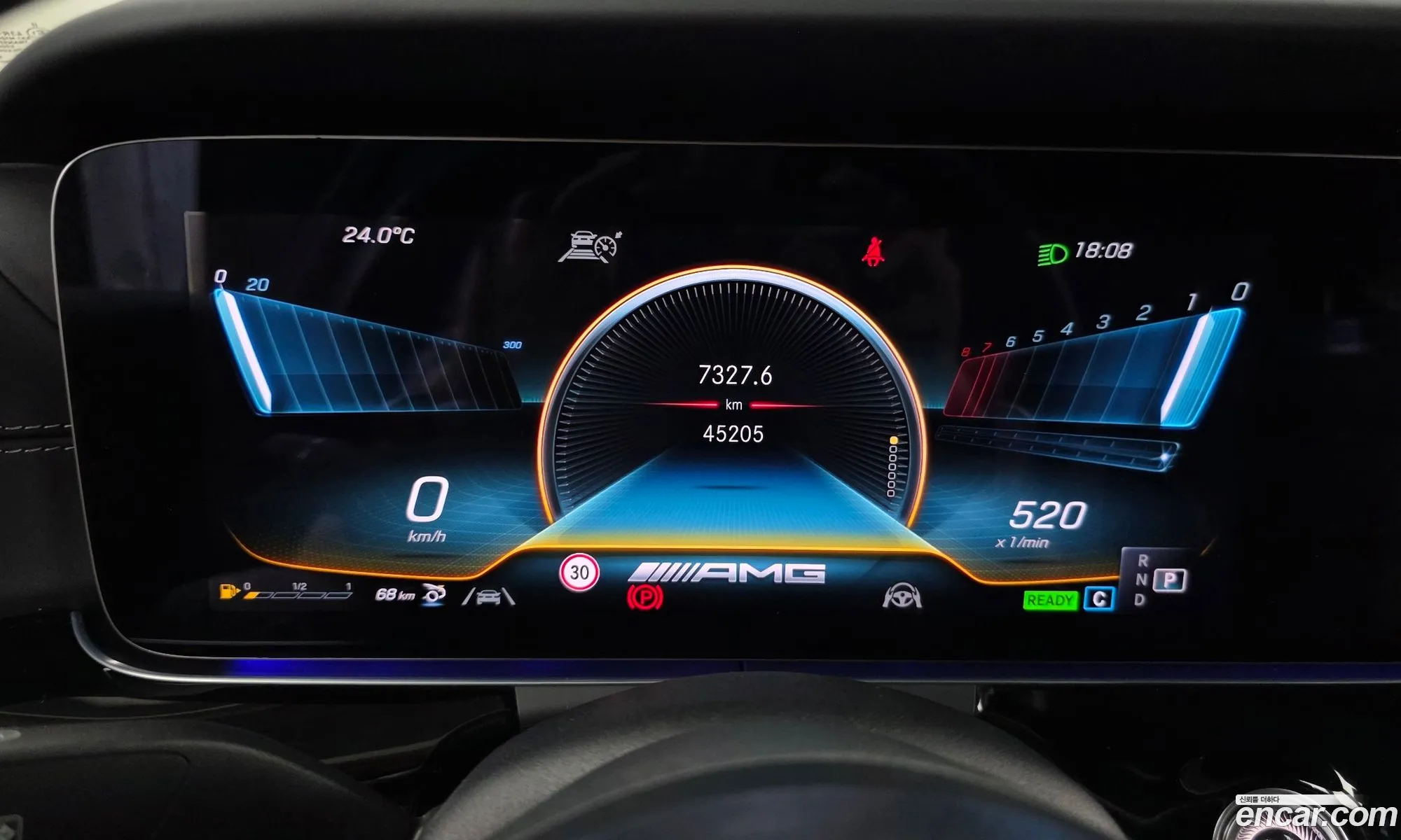 Mercedes-Benz AMG GT 2021 — 17
