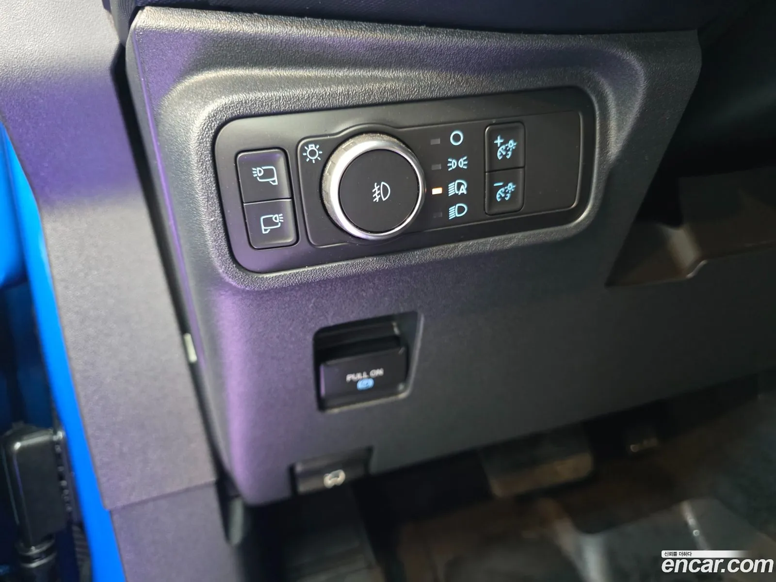 Ford Bronco 6th Gen 2022 — 3