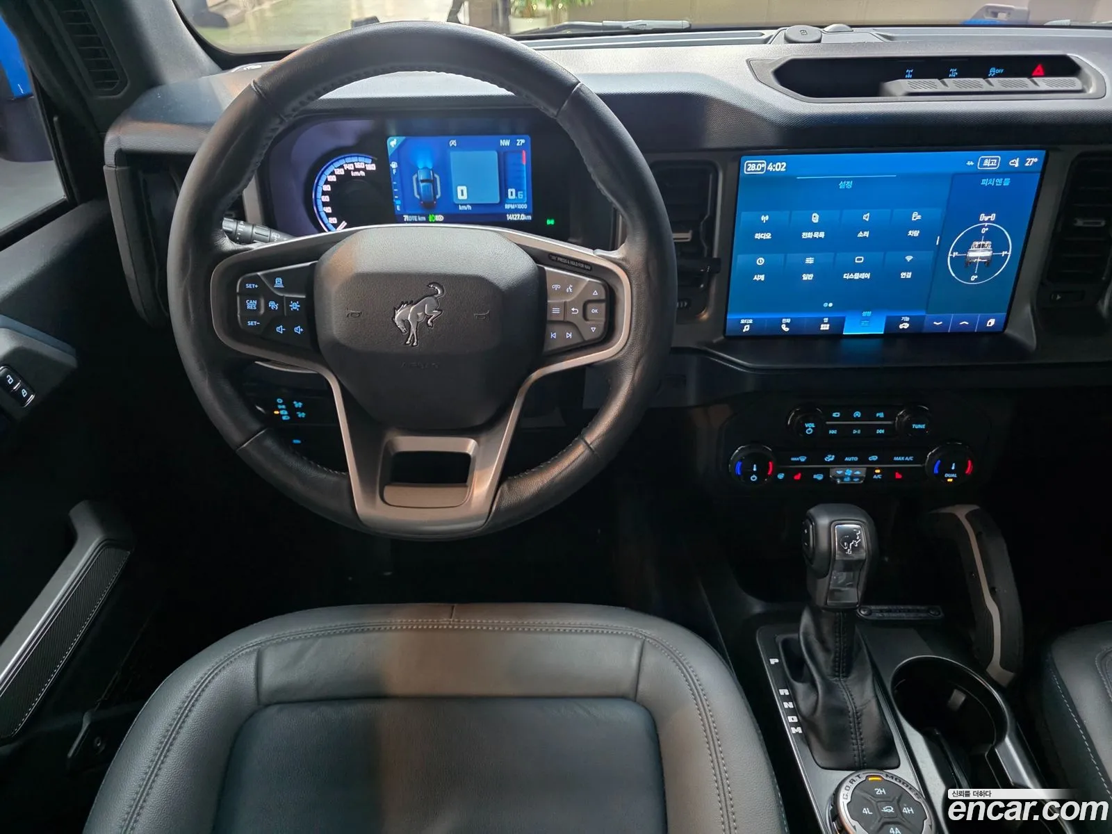 Ford Bronco 6th Gen 2022 — 4