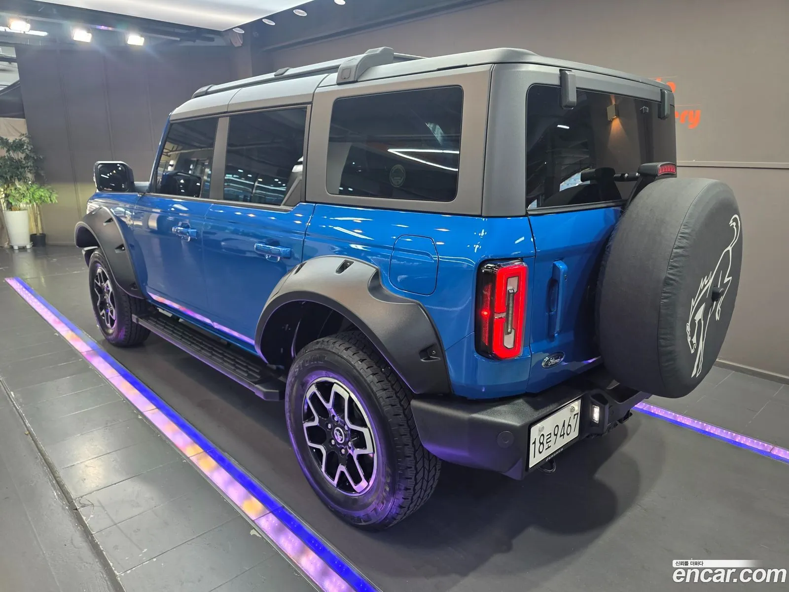 Ford Bronco 6th Gen 2022 — 11