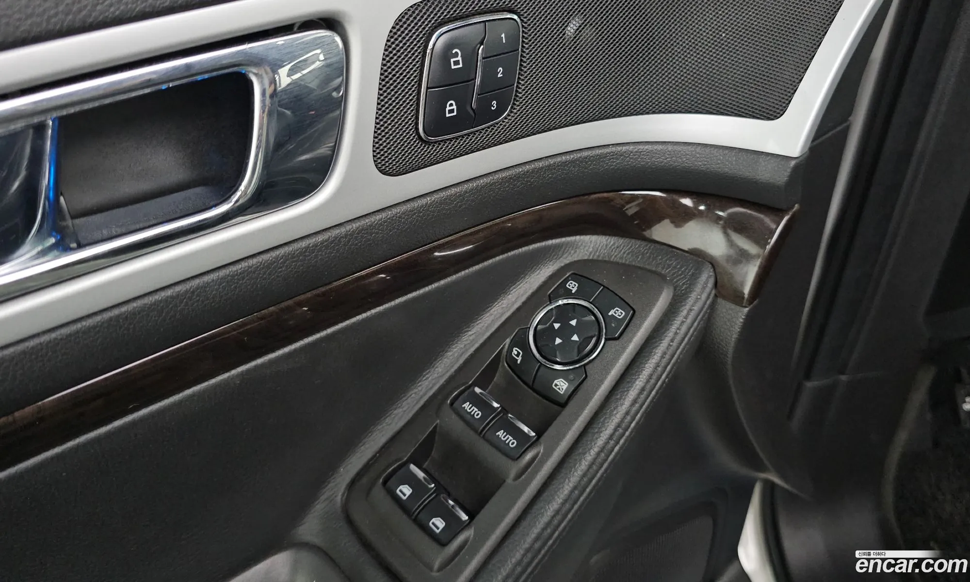 Ford Explorer 2015 1FM5K8F88FGB28431 — 9