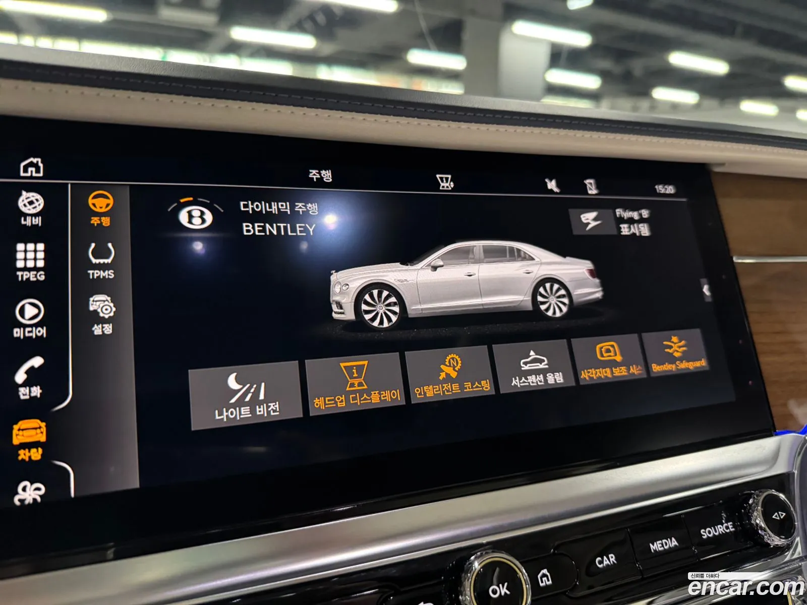 Bentley Flying Spur 2021 — 4