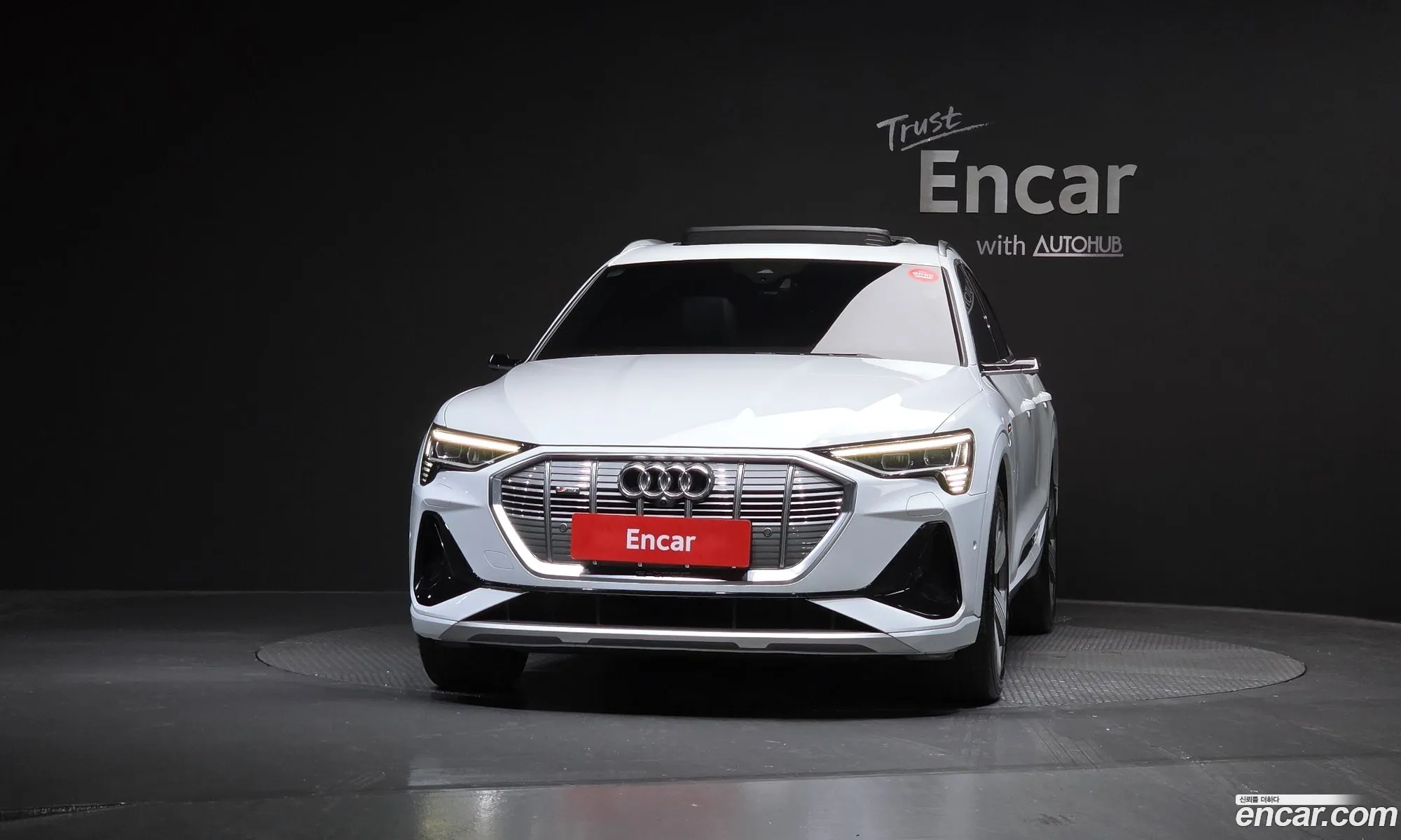 Audi e-tron 2021 WAUZZZGE6NB004629 — 6
