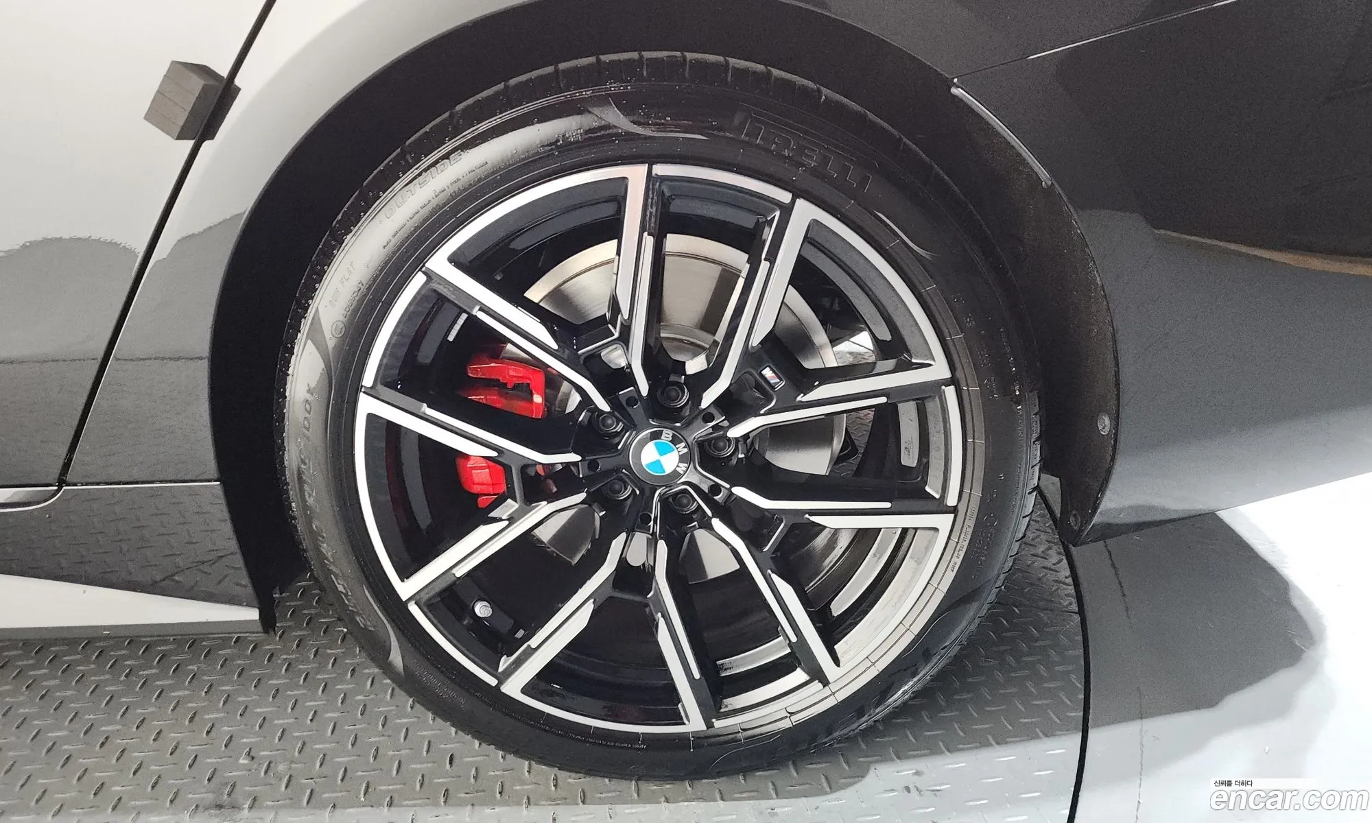 BMW 4 Series 2025 — 16