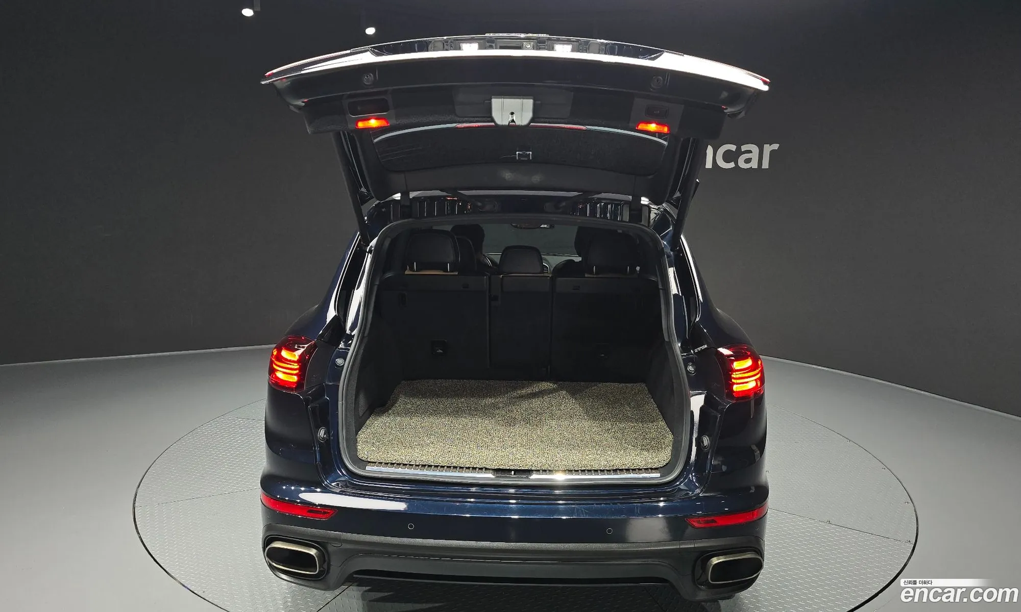 Porsche Cayenne 2015 WP1AF2928GKA41962 — 18
