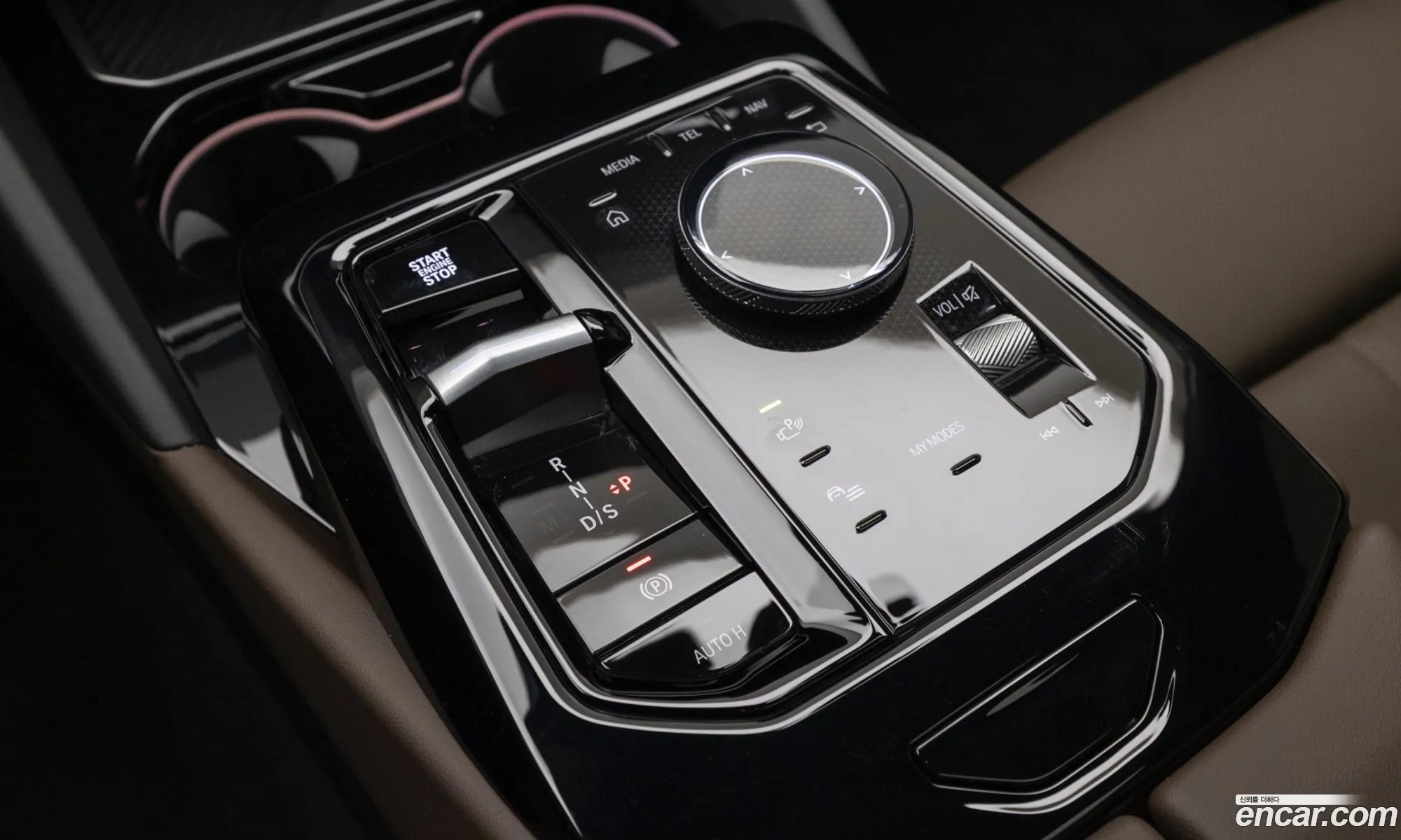 BMW 5 Series 2025 — 11