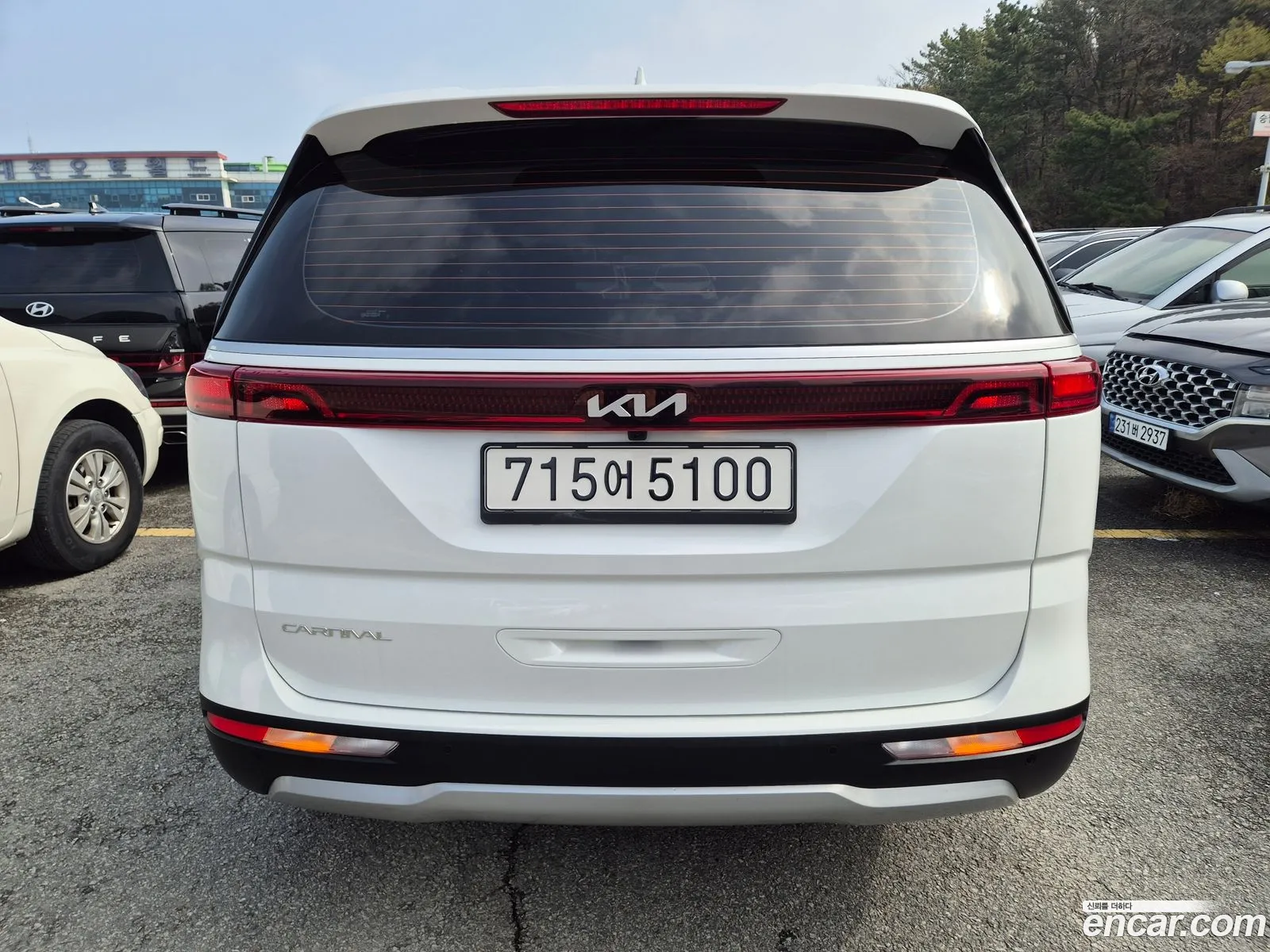 Kia Carnival 2023 — 8