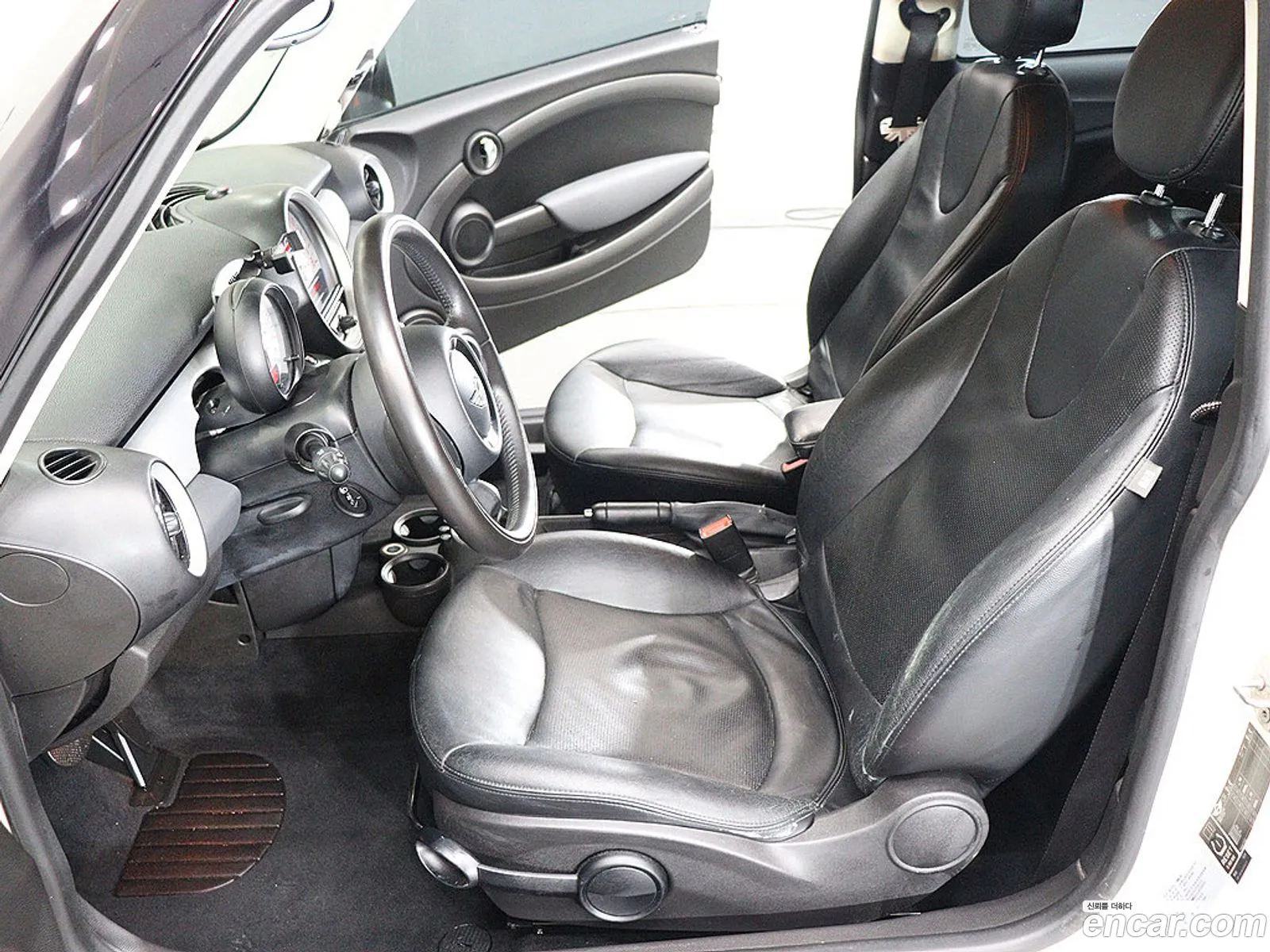 Mini Cooper 2011 — 3