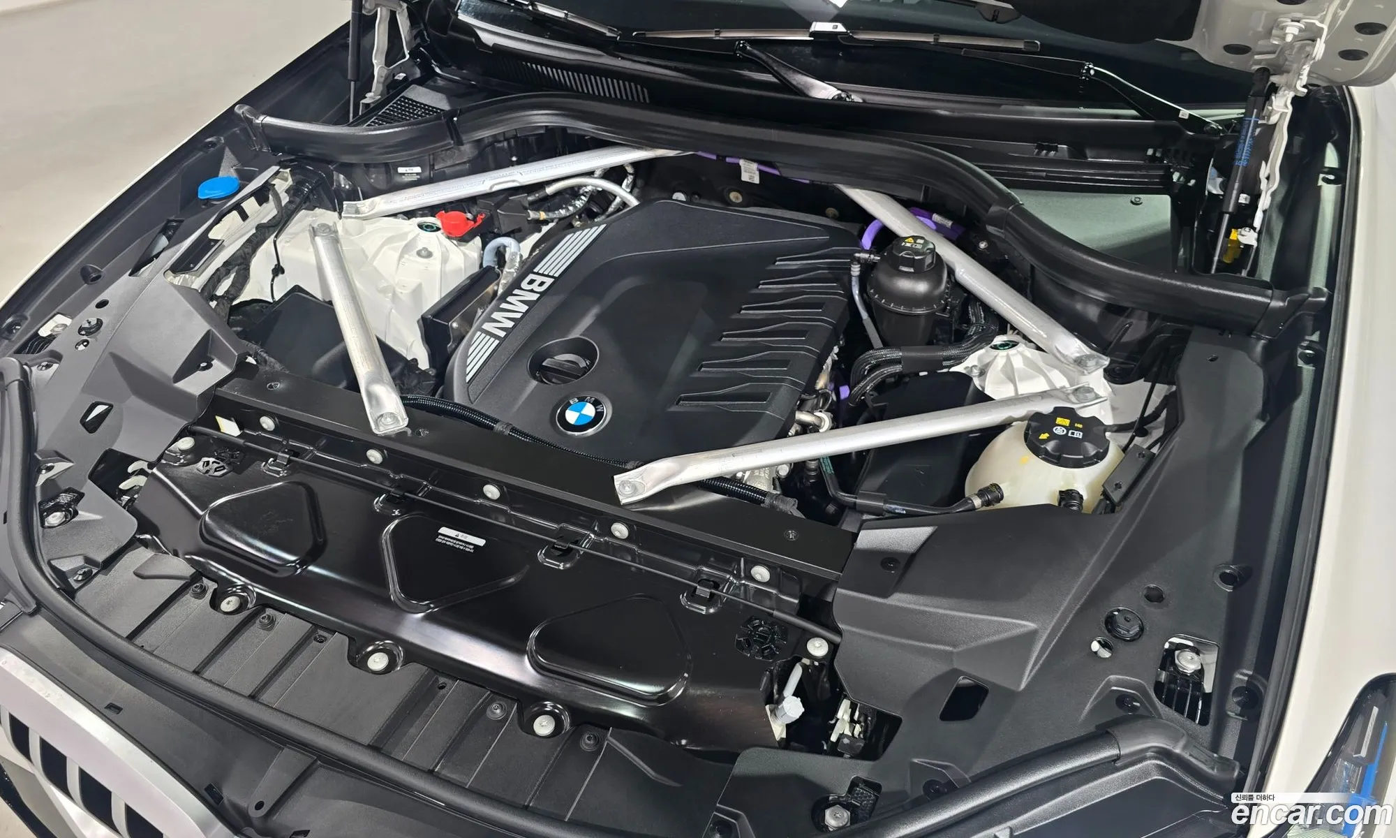 BMW X6 2025 — 14